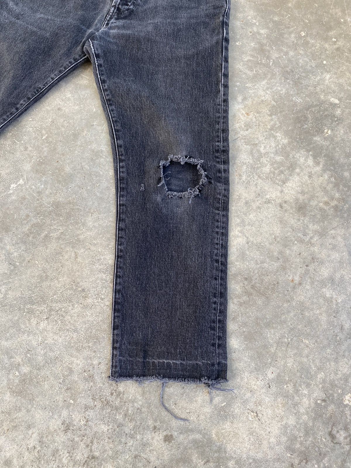 Supreme Supreme Black Denim Jeans Sz. 30 🧊🥣 Skate Work NY Hem Raw Size US 30 / EU 46 - 2 Thumbnail