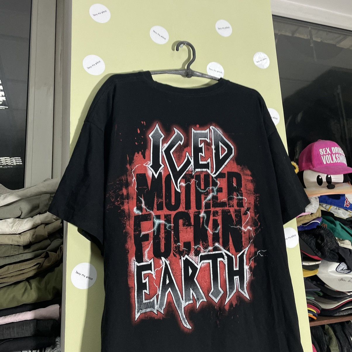 Vintage Vintage Y2K Iced Earth Graphic Tee Horror Punk Streetwear XL Size US XL / EU 56 / 4 - 8 Thumbnail