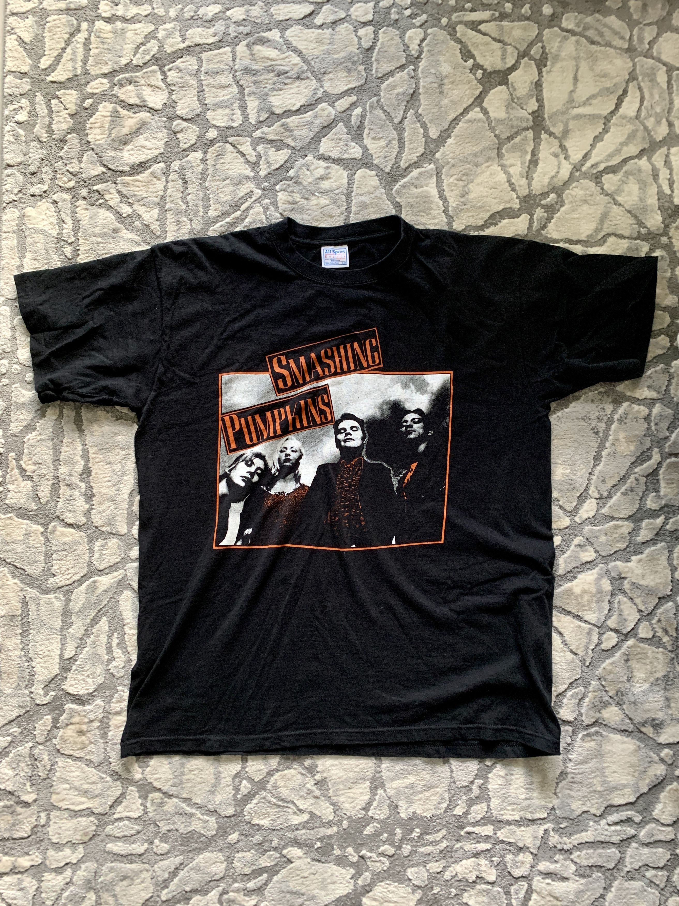 image of Vintage Smashing Pumpkins T-Shirt in Black, Men's (Size XL)