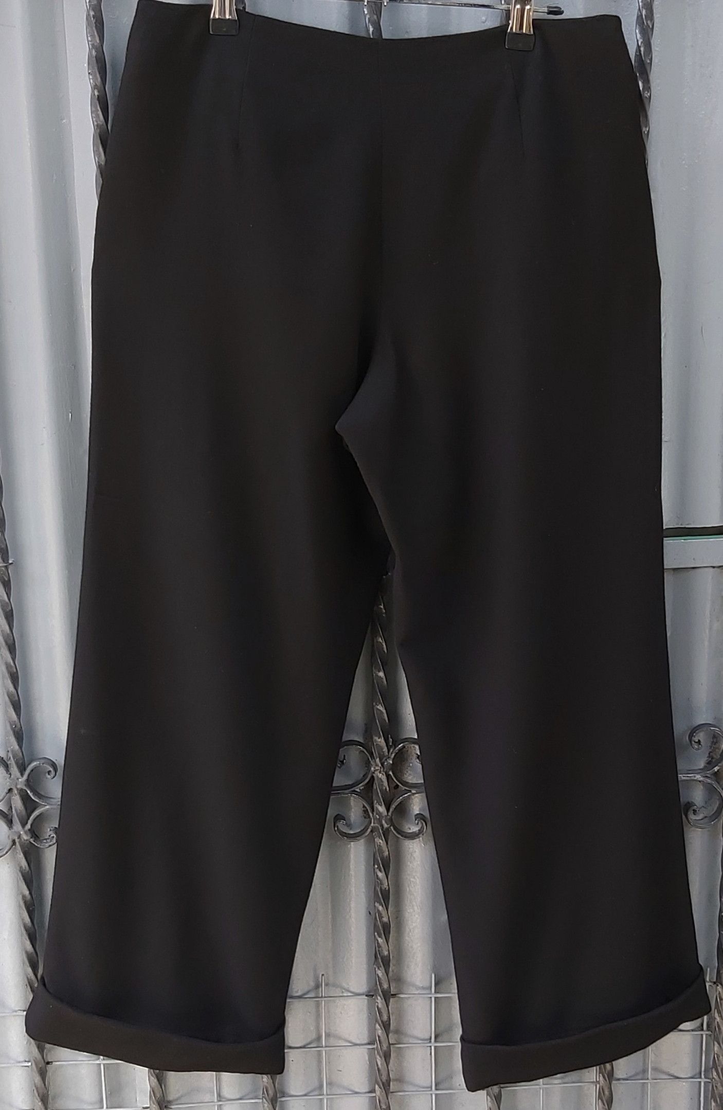 Yohji Yamamoto Yohji Yamamoto Cuffed Hem Wool Trousers Size 32" / US 10 / IT 46 - 4 Thumbnail