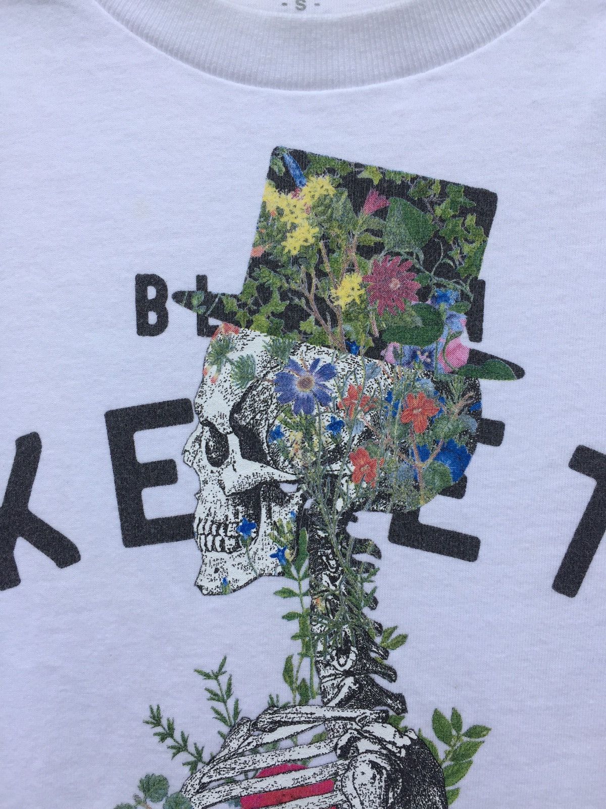 Band Tees × Japanese Brand Very Rare Design Tshirt Japanese Art Skelett Size US XS / EU 42 / 0 - 2 Thumbnail