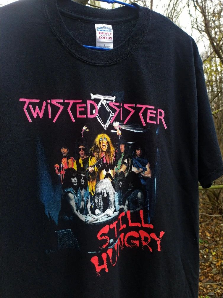 Band Tees Vintage Twisted Sisters Rock t-shirt Size US L / EU 52-54 / 3 - 1 Thumbnail