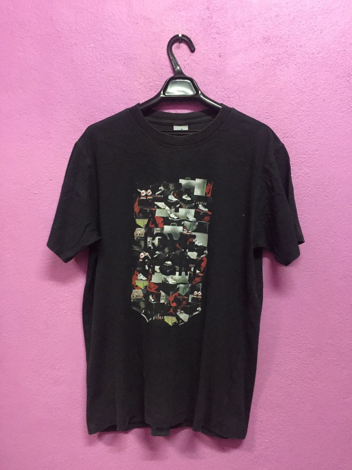 Jordan Brand Nike Air Jordan Tee Size S Size US S / EU 44-46 / 1 - 1 Thumbnail