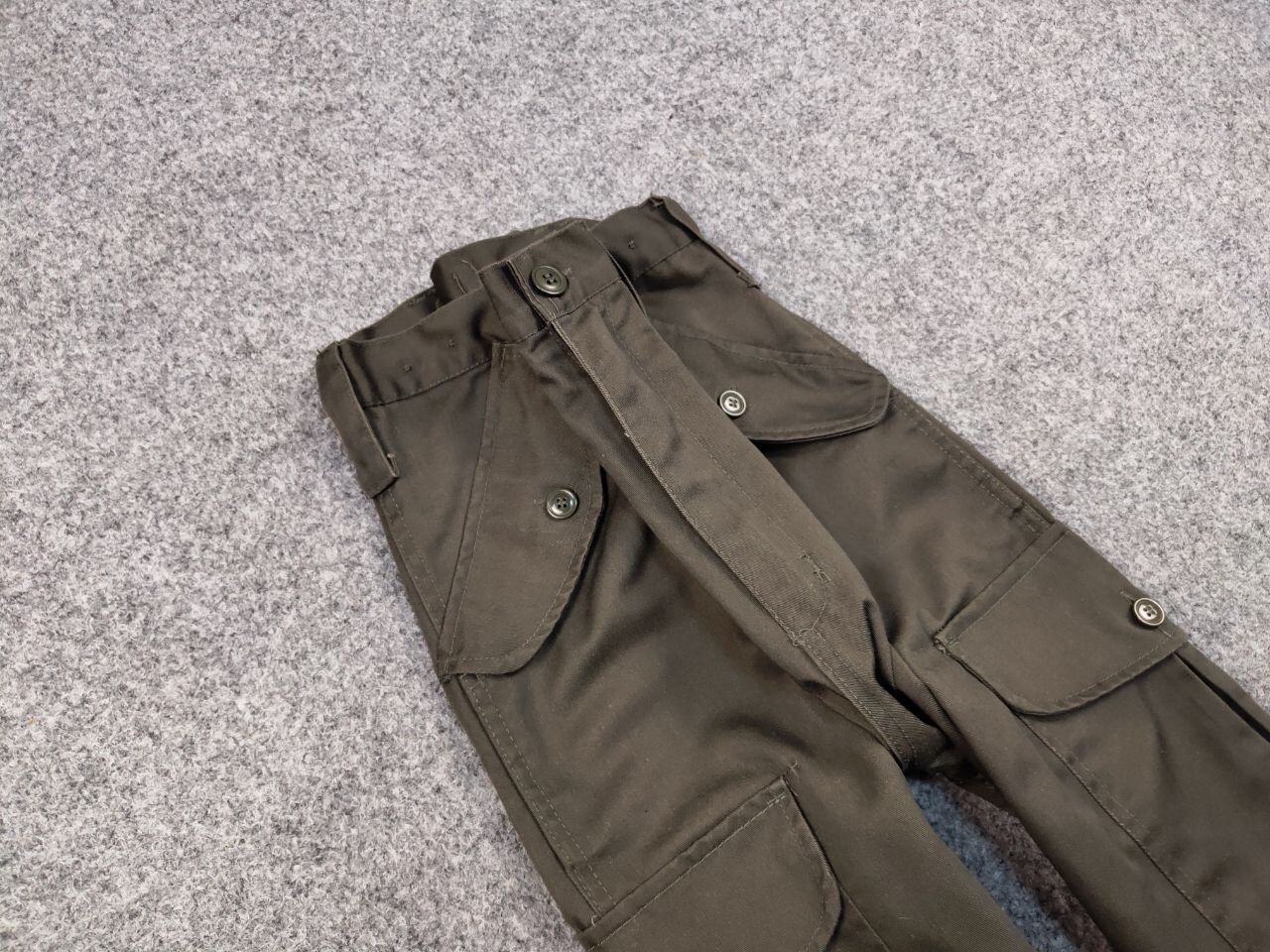 Japanese Brand Vintage 90's Military Army Cargo Olive Pants Japan Style Size US 32 / EU 48 - 11 Thumbnail