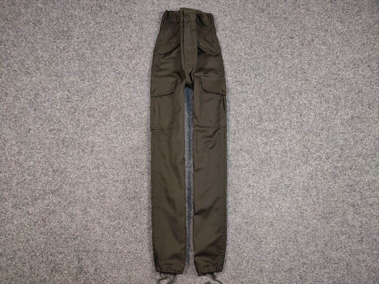 Japanese Brand Vintage 90's Military Army Cargo Olive Pants Japan Style Size US 32 / EU 48 - 1 Thumbnail