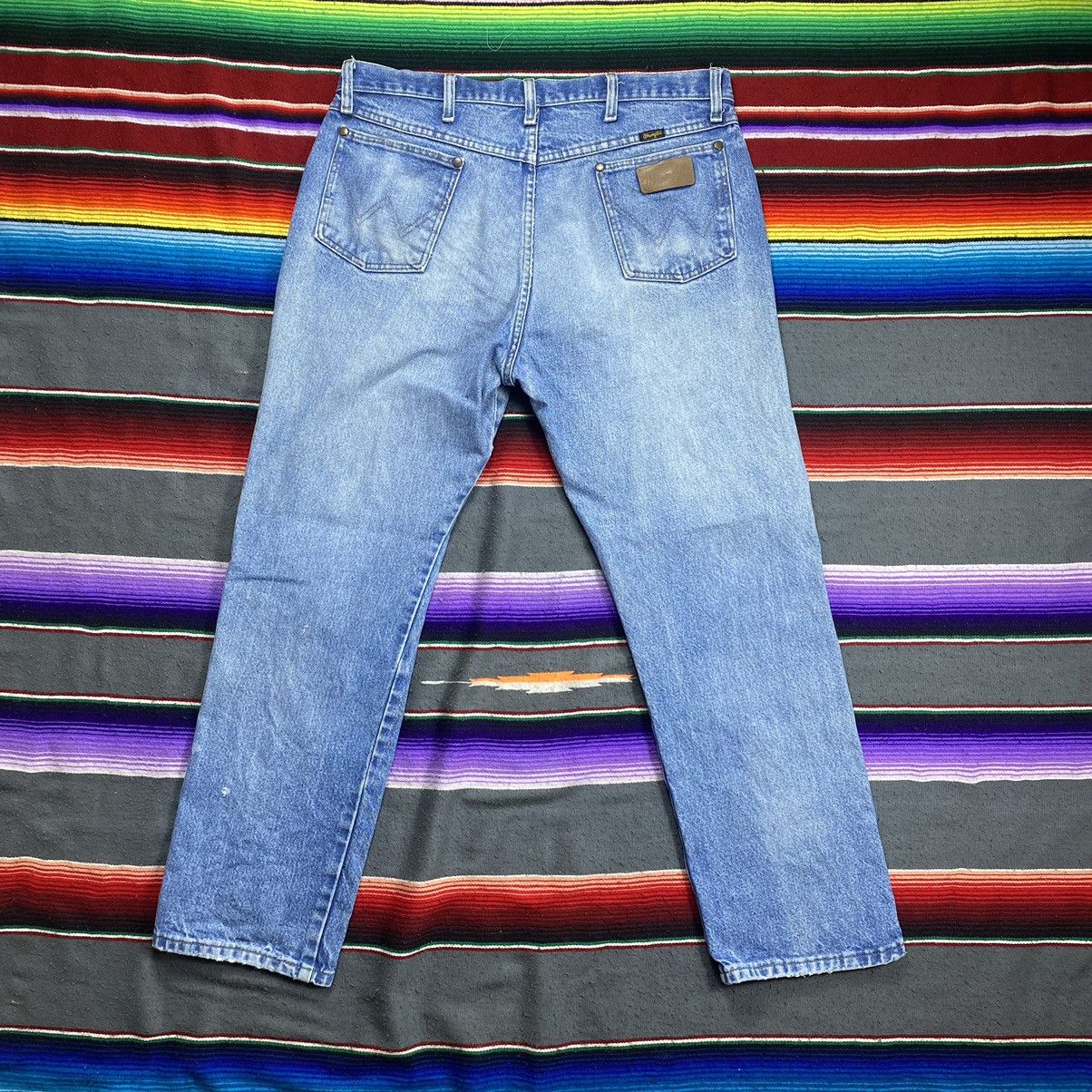 Vintage Vintage Wrangler Light Washed Distressed Denim Size US 36 / EU 52 - 8 Thumbnail