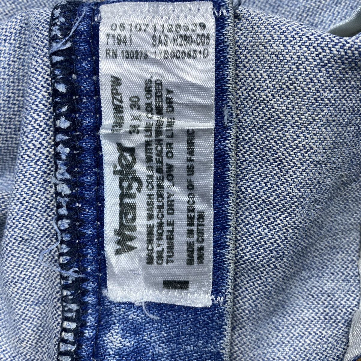 Vintage Vintage Wrangler Light Washed Distressed Denim Size US 36 / EU 52 - 7 Thumbnail