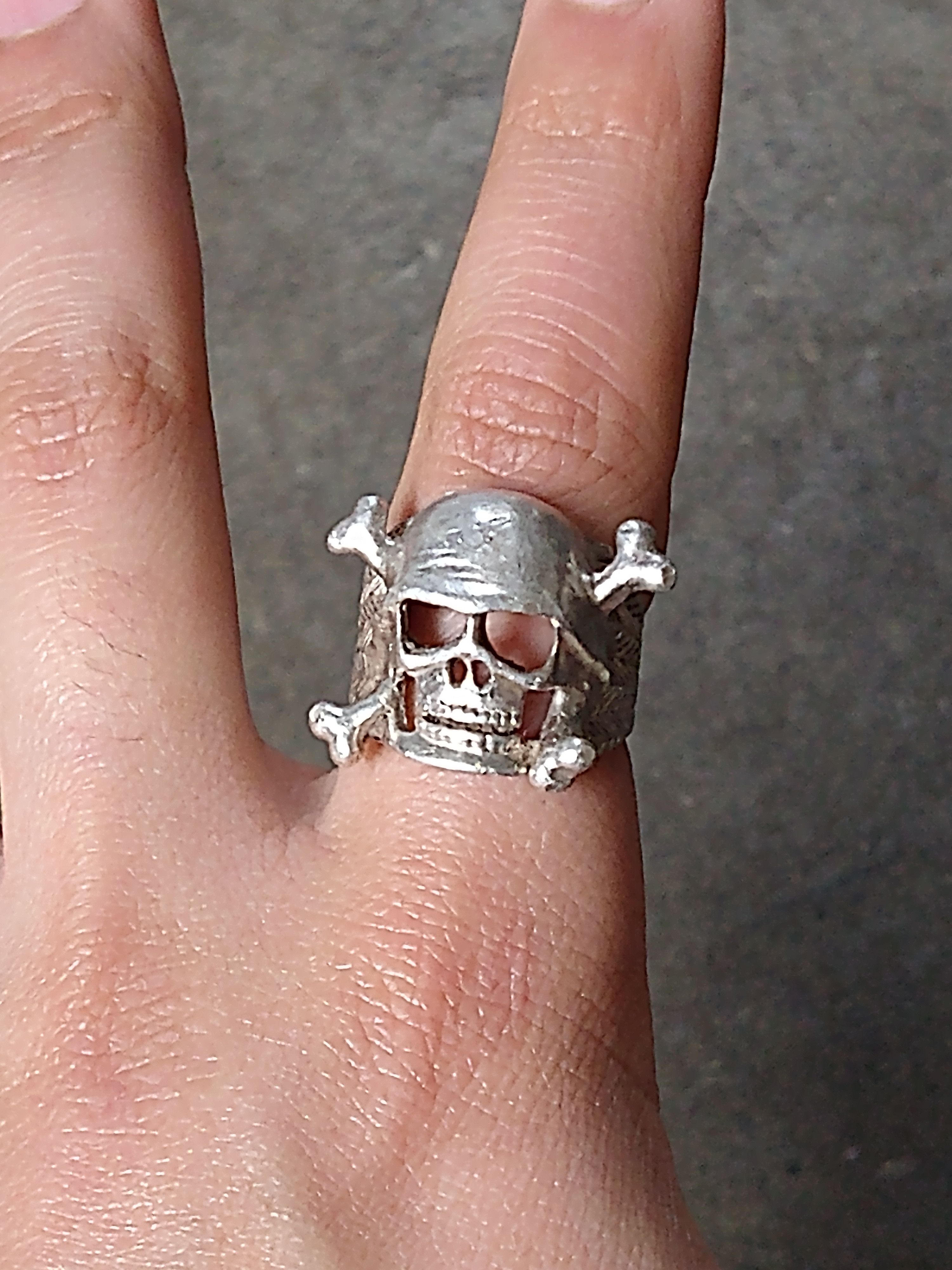 Jewelry Vintage Sterling Silver Ring Skull Biker Size 9.25 Skeleton Size ONE SIZE - 11 Thumbnail