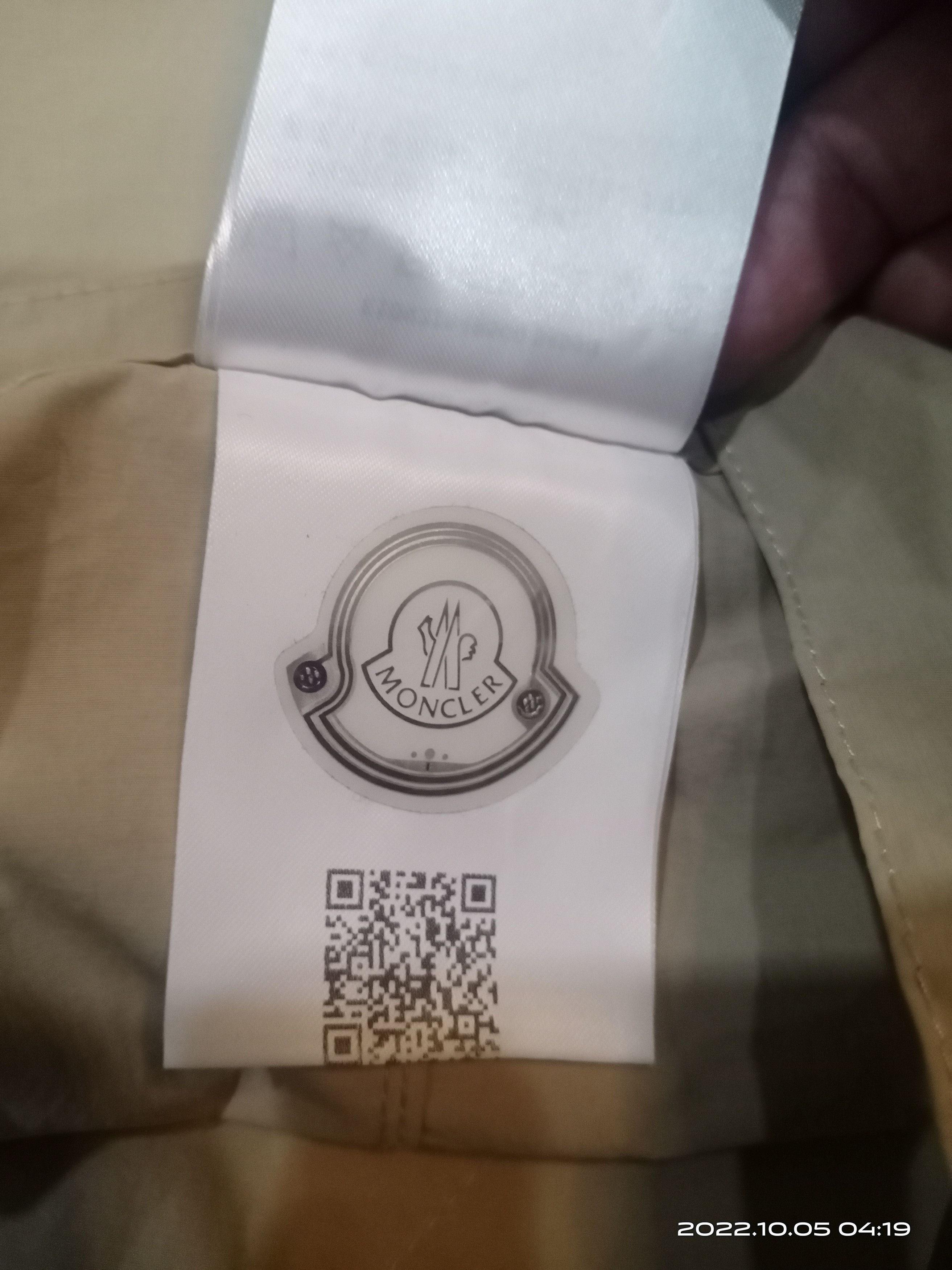 Moncler Moncler polyester pant Size US 39 - 9 Thumbnail