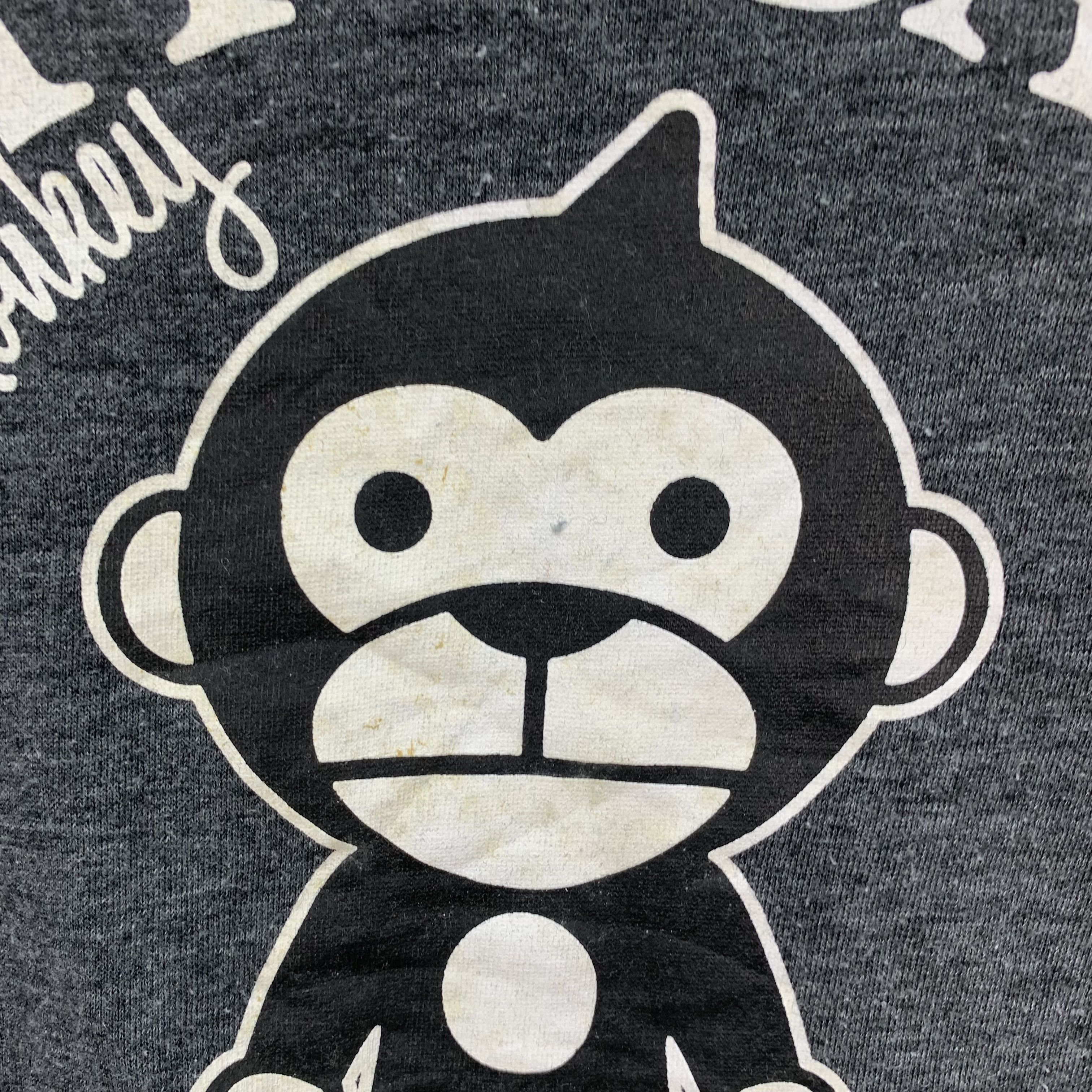Japanese Brand UITTG Baby Big Logo Sweatshirts #3775-132 Size US XL / EU 56 / 4 - 4 Thumbnail