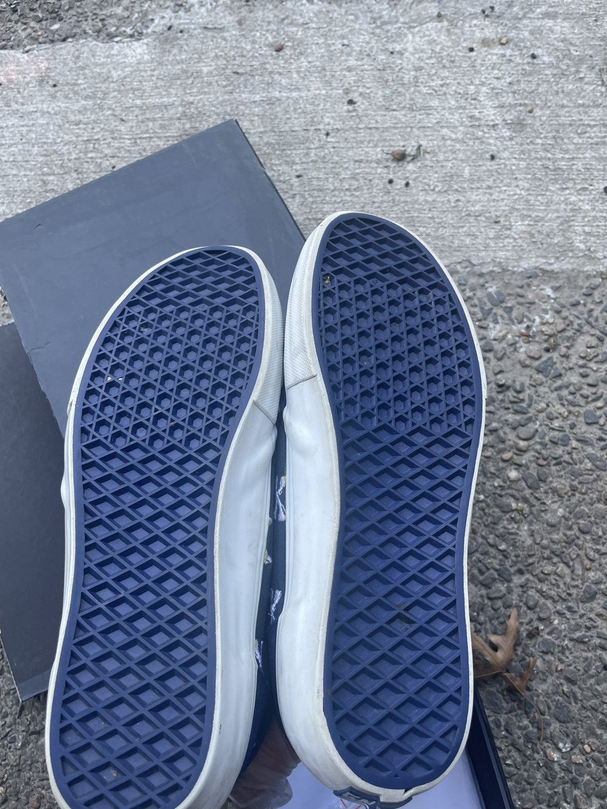 Wtaps Wtaps x Vans Bones Navy Chukkas sz 9 Size US 9 / EU 42 - 7 Thumbnail