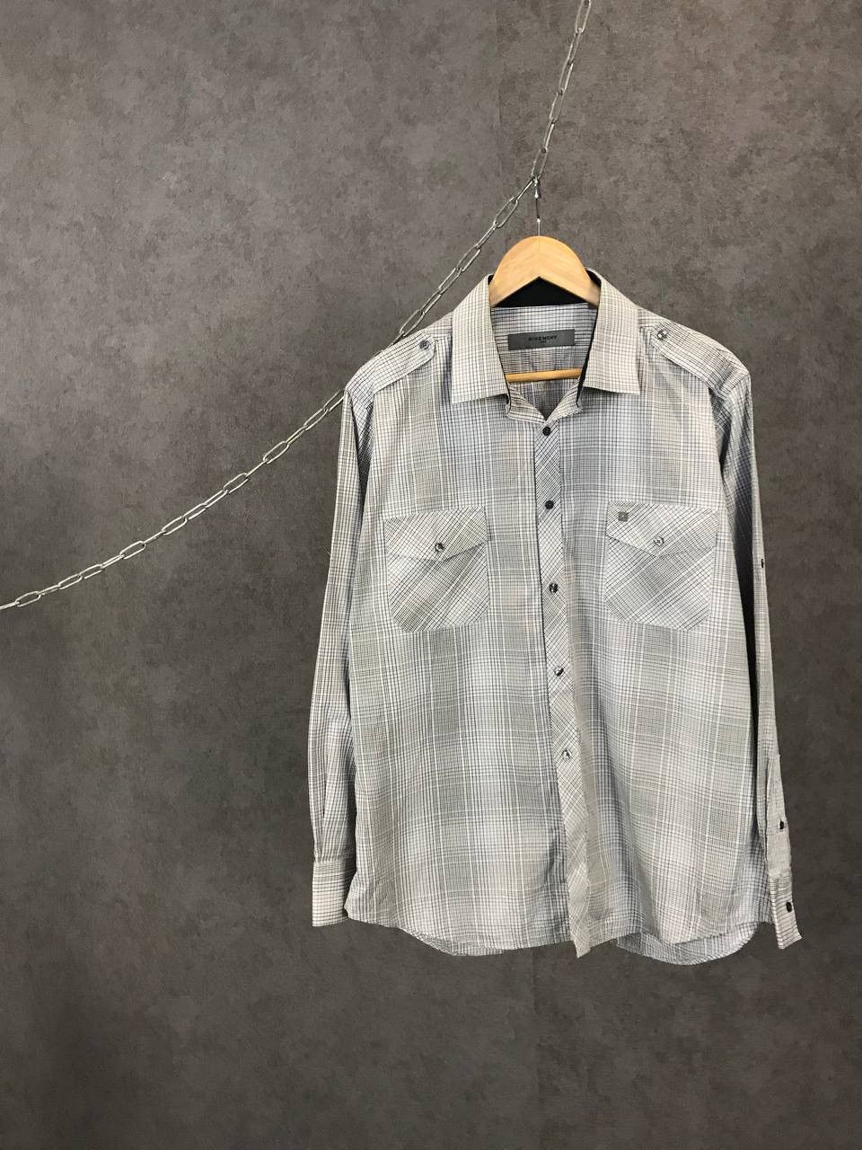 Givenchy Givenchy men gray pocket shirt Size US L / EU 52-54 / 3 - 1 Thumbnail