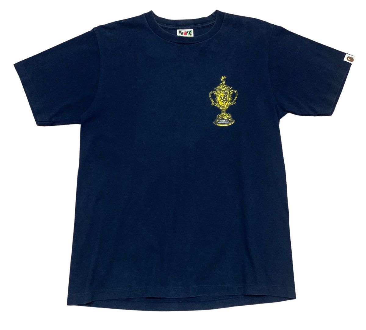 Bape Rare Design Vintage Japanese Brand Bathing Ape T-shirt 2000s Size US S / EU 44-46 / 1 - 2 Thumbnail