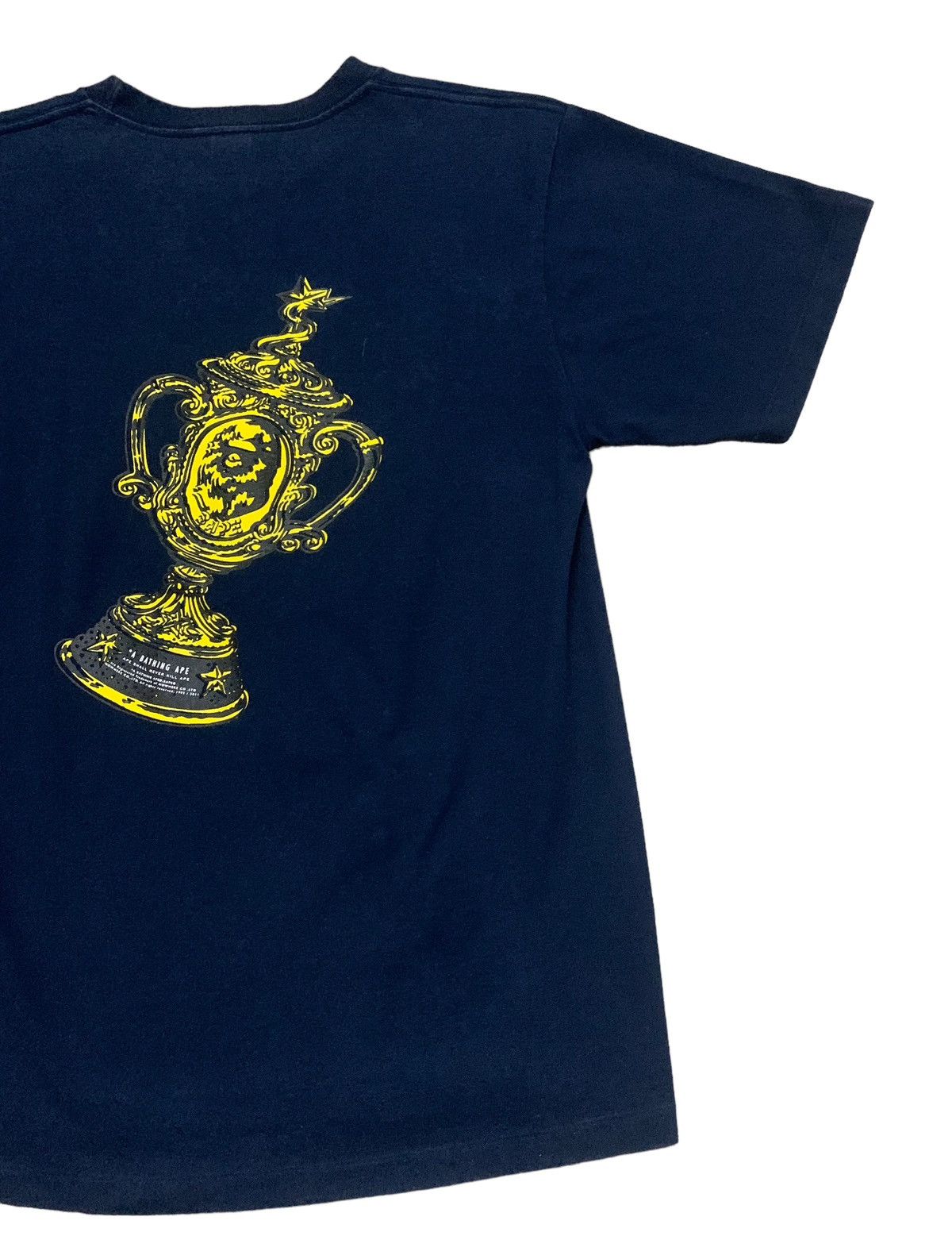 Bape Rare Design Vintage Japanese Brand Bathing Ape T-shirt 2000s Size US S / EU 44-46 / 1 - 4 Thumbnail