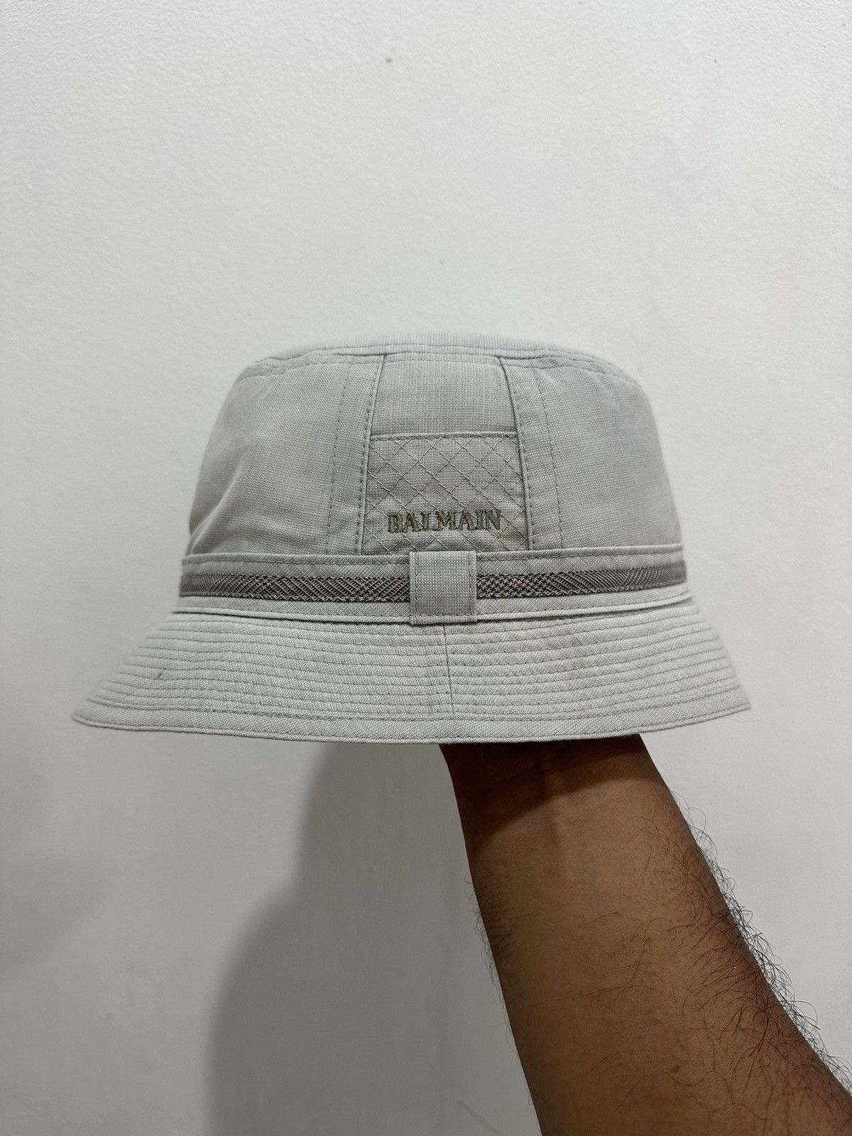 Balmain 🔥Vintage🔥 BALMAIN Bucket Hat Size ONE SIZE - 1 Thumbnail
