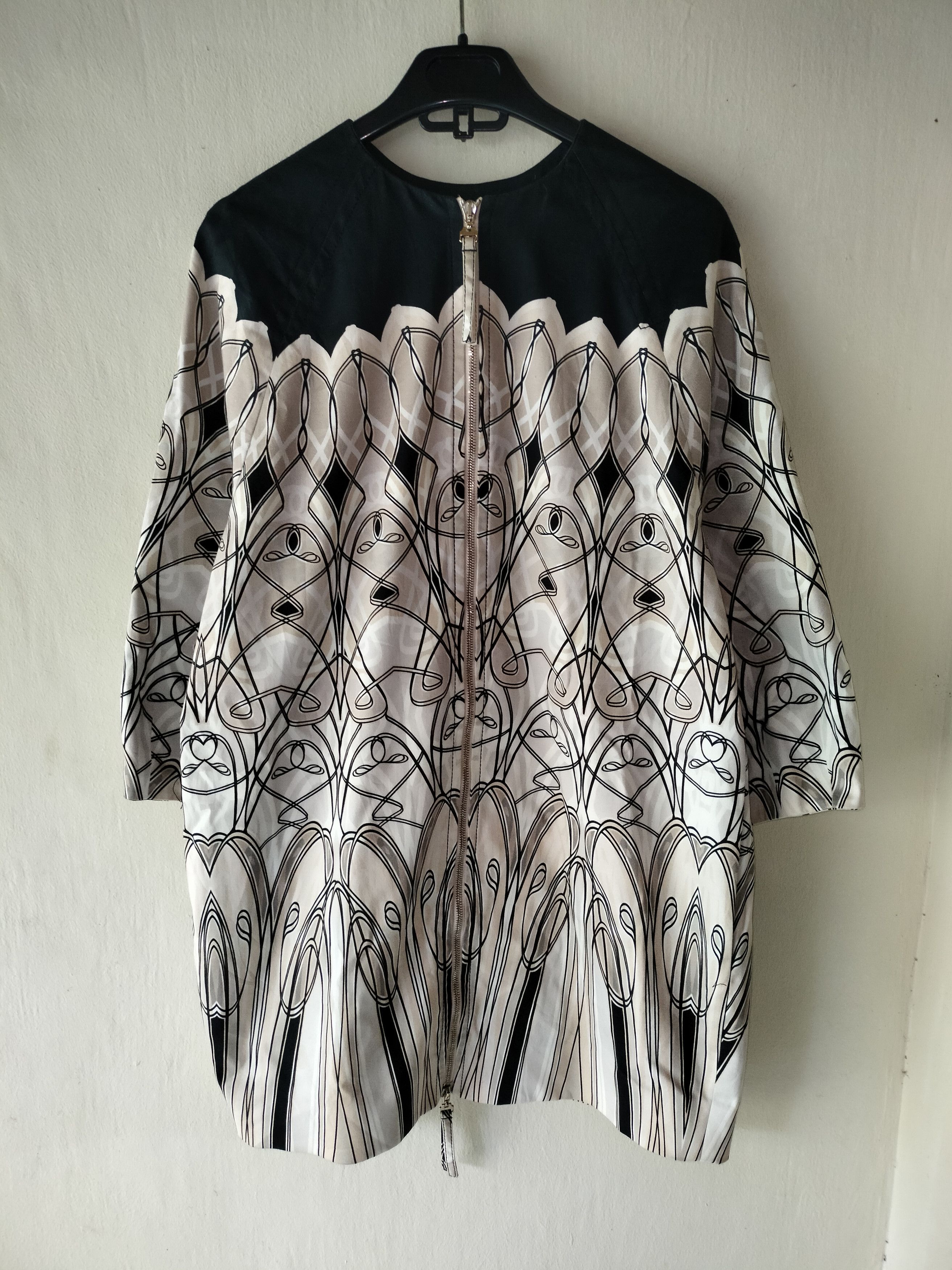 Blumarine Blumarine Womens coat Size L / US 10 / IT 46 - 1 Thumbnail