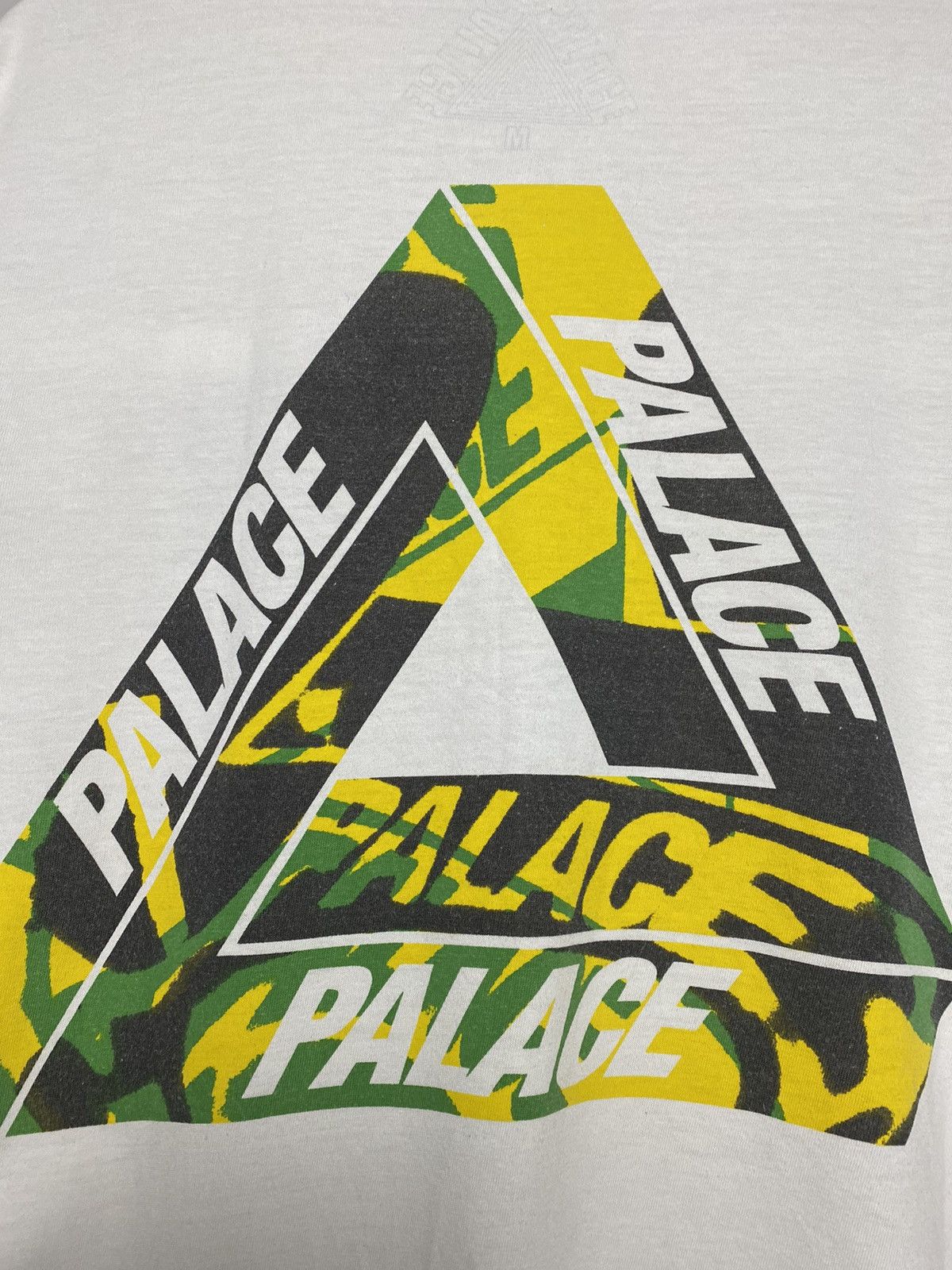 Palace Palace T-shirt white camo tri ferg Size US M / EU 48-50 / 2 - 2 Thumbnail