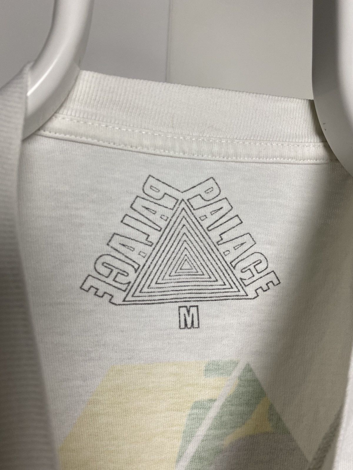 Palace Palace T-shirt white camo tri ferg Size US M / EU 48-50 / 2 - 6 Thumbnail