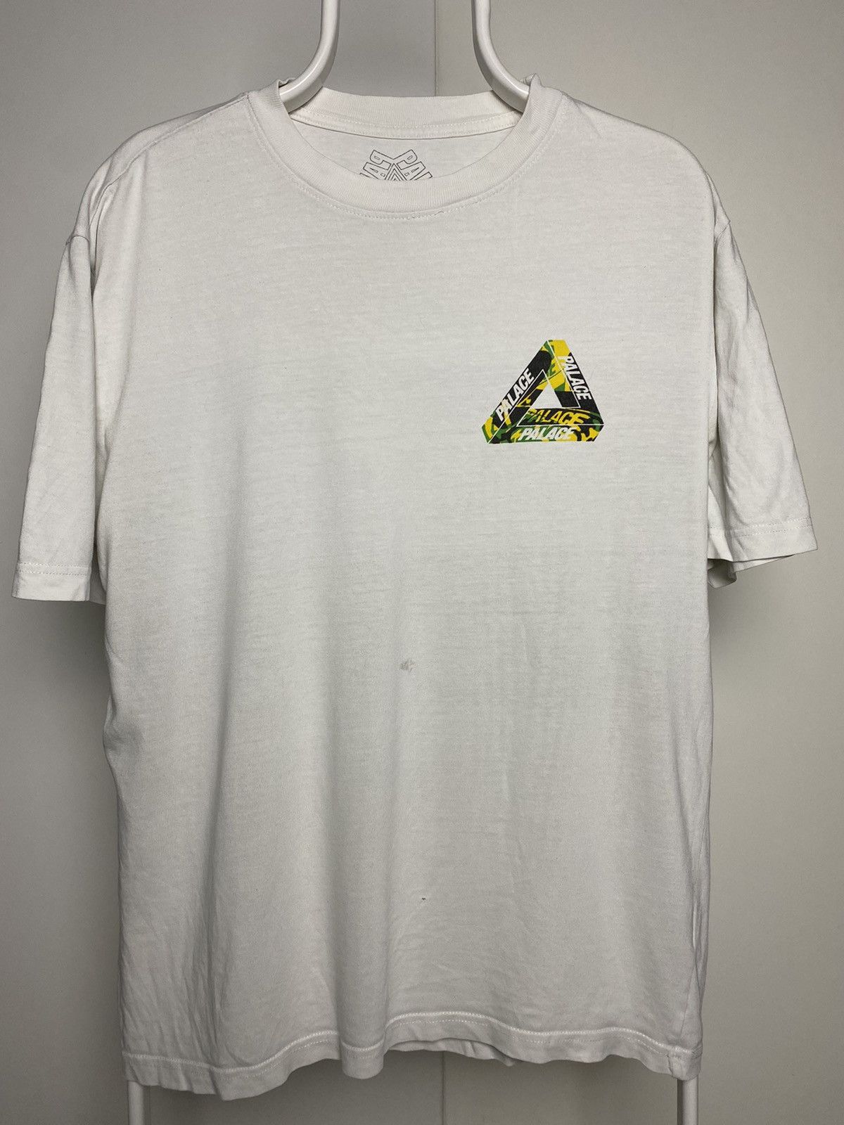 Palace Palace T-shirt white camo tri ferg Size US M / EU 48-50 / 2 - 3 Thumbnail