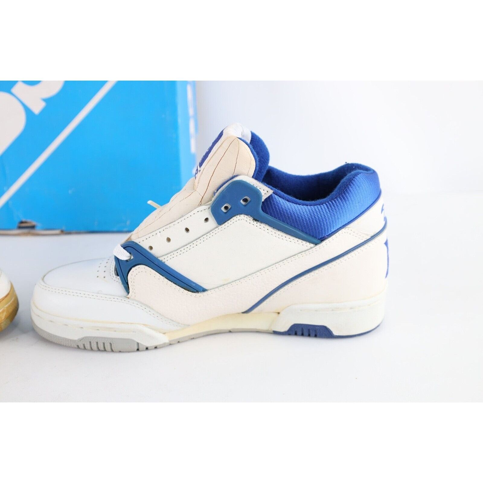 Vintage NOS Vintage 90s Duke University High Top Sneakers Shoes Size US 7.5 / EU 40-41 - 8 Thumbnail