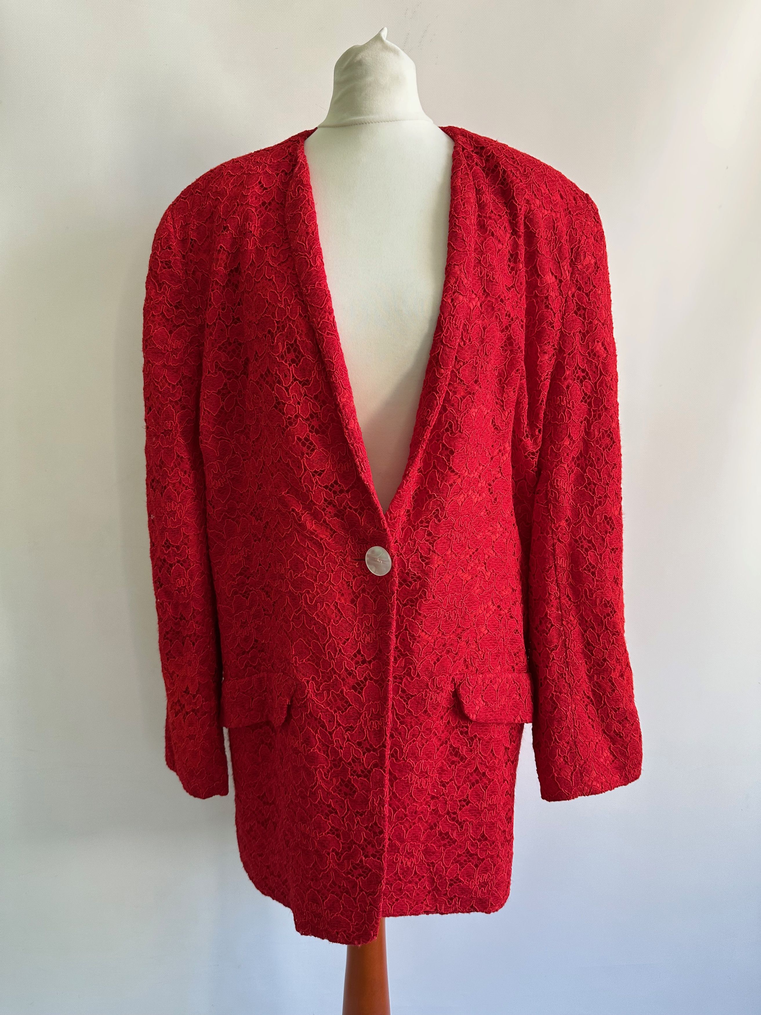 image of Vintage Christian Dior Coordonnes Rayon Red Blazer Jacket, Women's (Size Large)