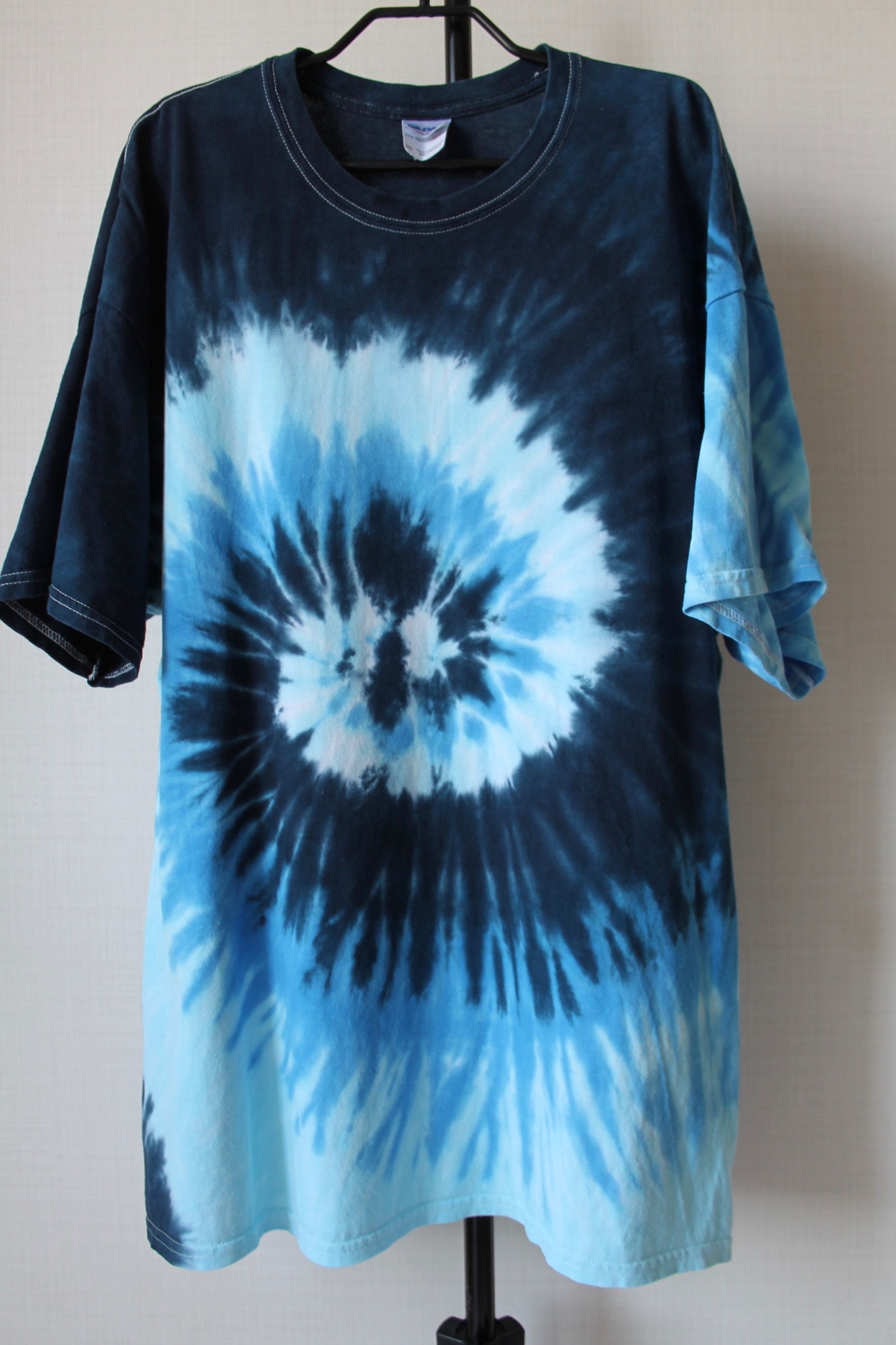 Vintage Vintage Tie Dye Tee t-shirt Streetwear XXL Cotton Size US XXL / EU 58 / 5 - 3 Thumbnail