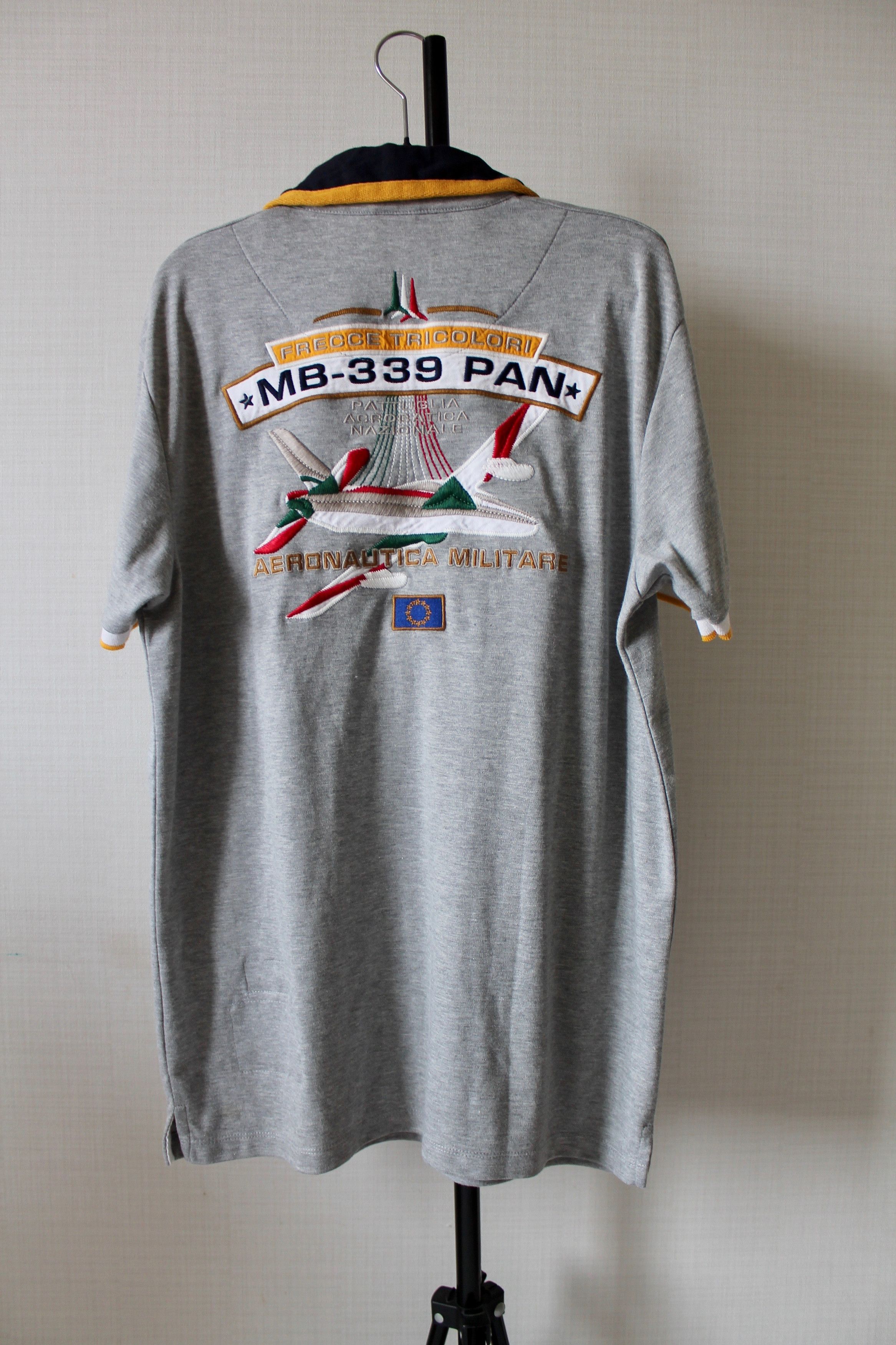 Aeronautica Militare Aeronautica Militare Polo Shirt Gray Size US L / EU 52-54 / 3 - 11 Thumbnail