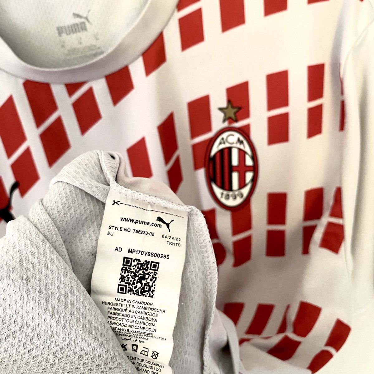 Puma 2020 2021 AC Milan Puma Away Training Pre Match Soccer Shirt Size US M / EU 48-50 / 2 - 5 Thumbnail