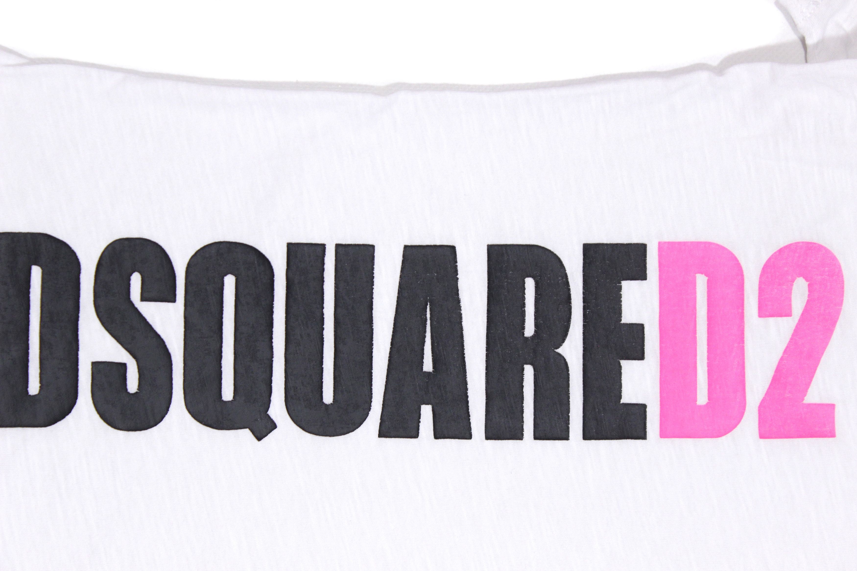 Dsquared2 Big Logo Patched T-Shirt Size US M / EU 48-50 / 2 - 4 Thumbnail