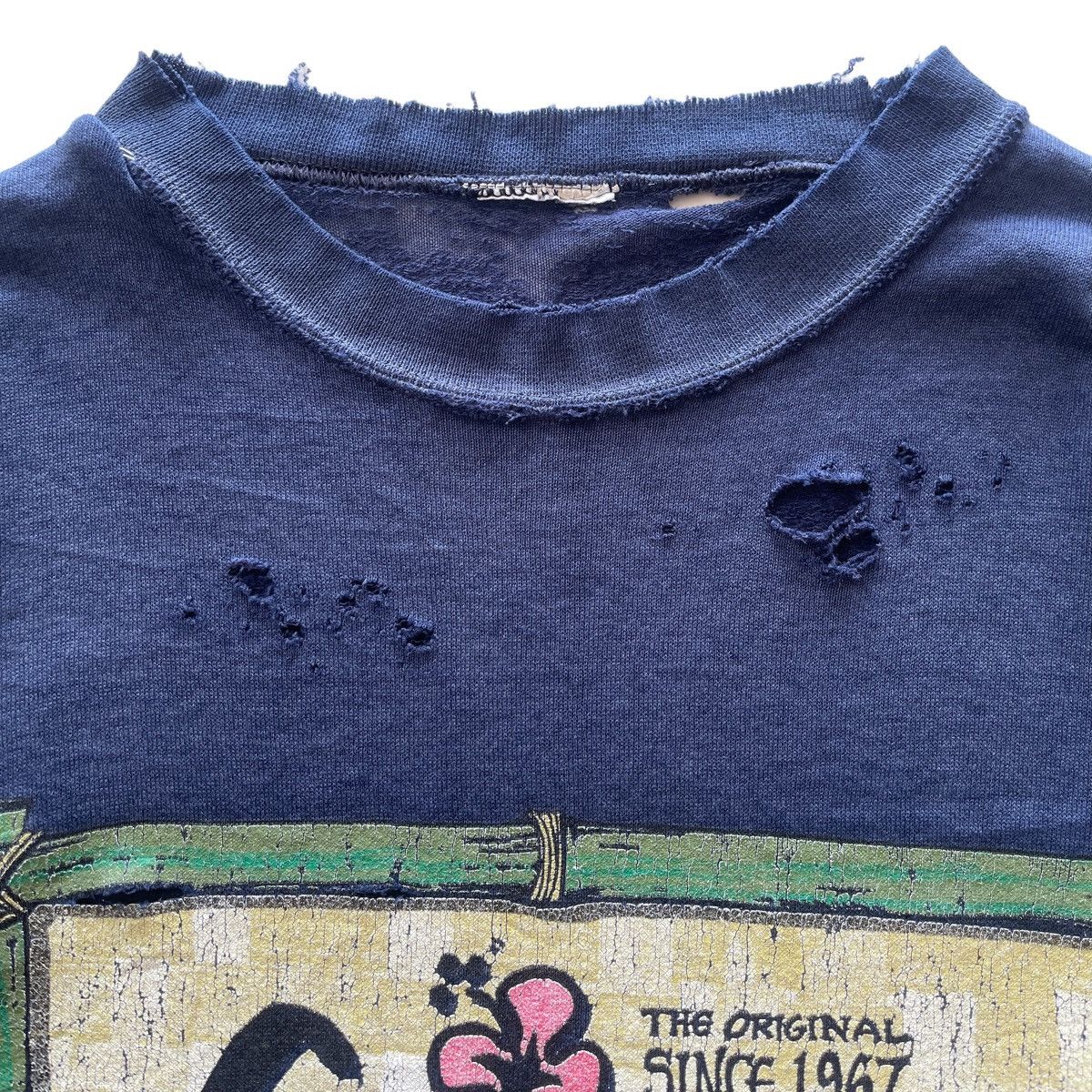 Vintage Crazy Distressed Sunfaded Surfboards Sweatshirt Size US L / EU 52-54 / 3 - 6 Thumbnail