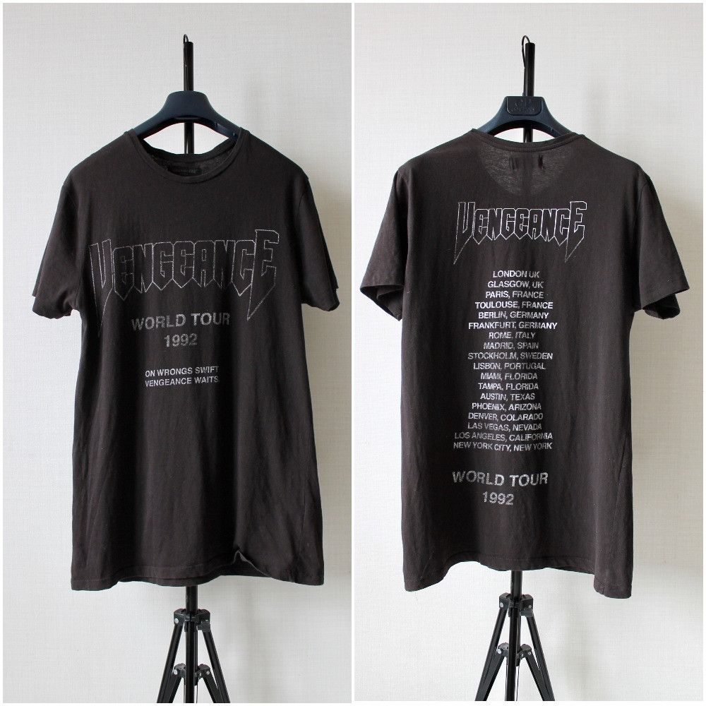 Band Tees Vengeance World tour 1992 REPRINTt shirt Faded Black Worn Size US S / EU 44-46 / 1 - 1 Thumbnail