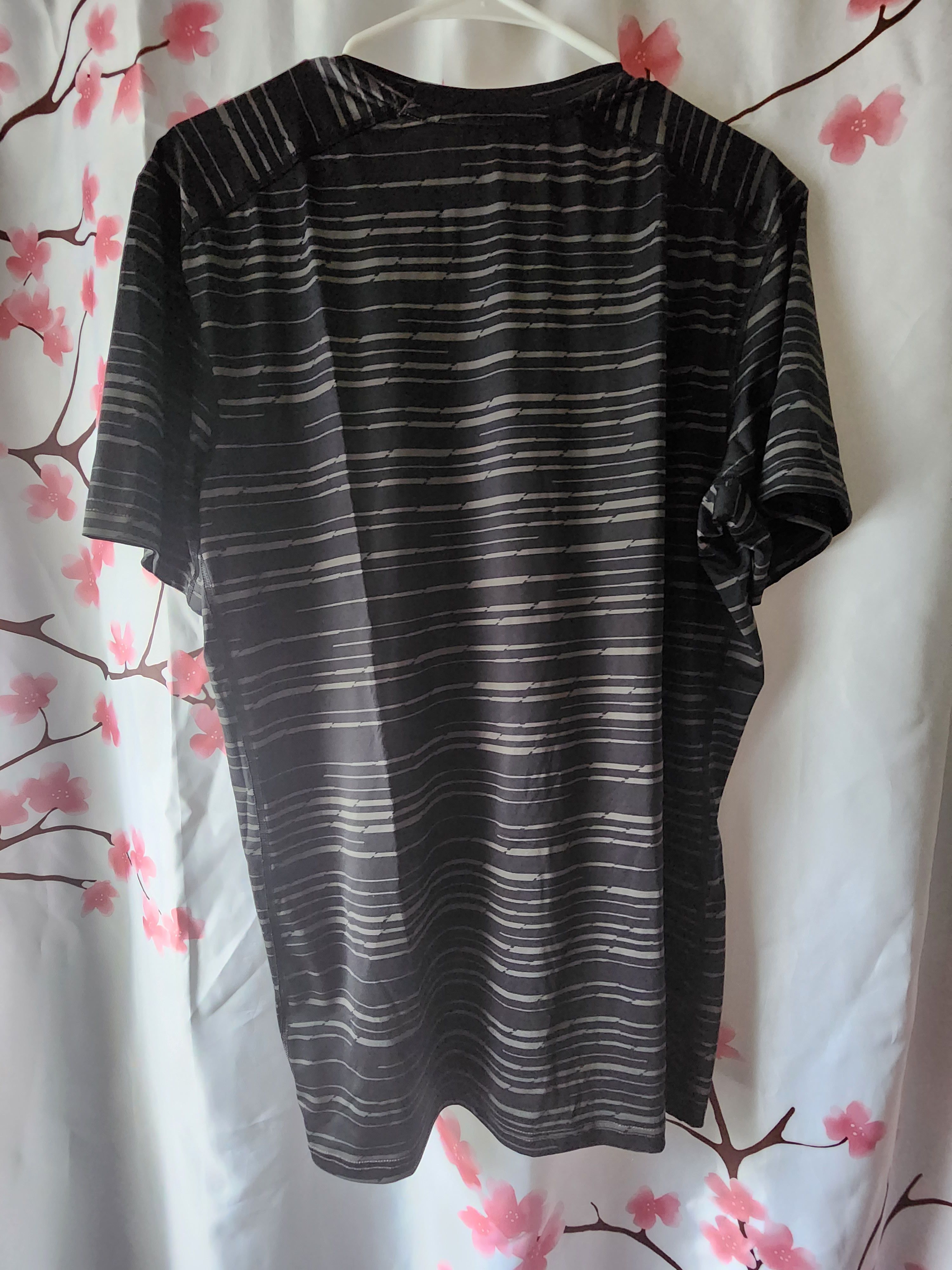 Nike Nike Dri-Fit Fitted Black Gray Striped Logo Shirt Large Size US L / EU 52-54 / 3 - 2 Thumbnail