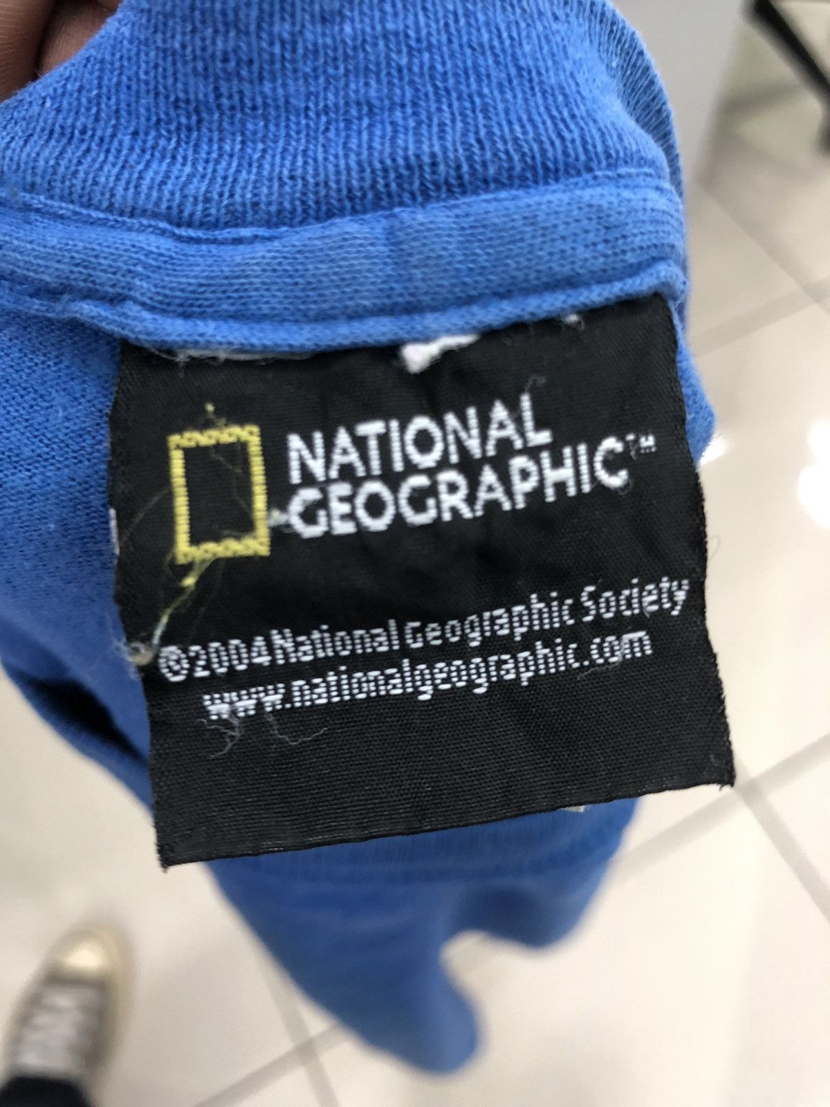 Other VINTAGE 2004 National Geographic under licence by Joe Blow Size US XXL / EU 58 / 5 - 6 Thumbnail