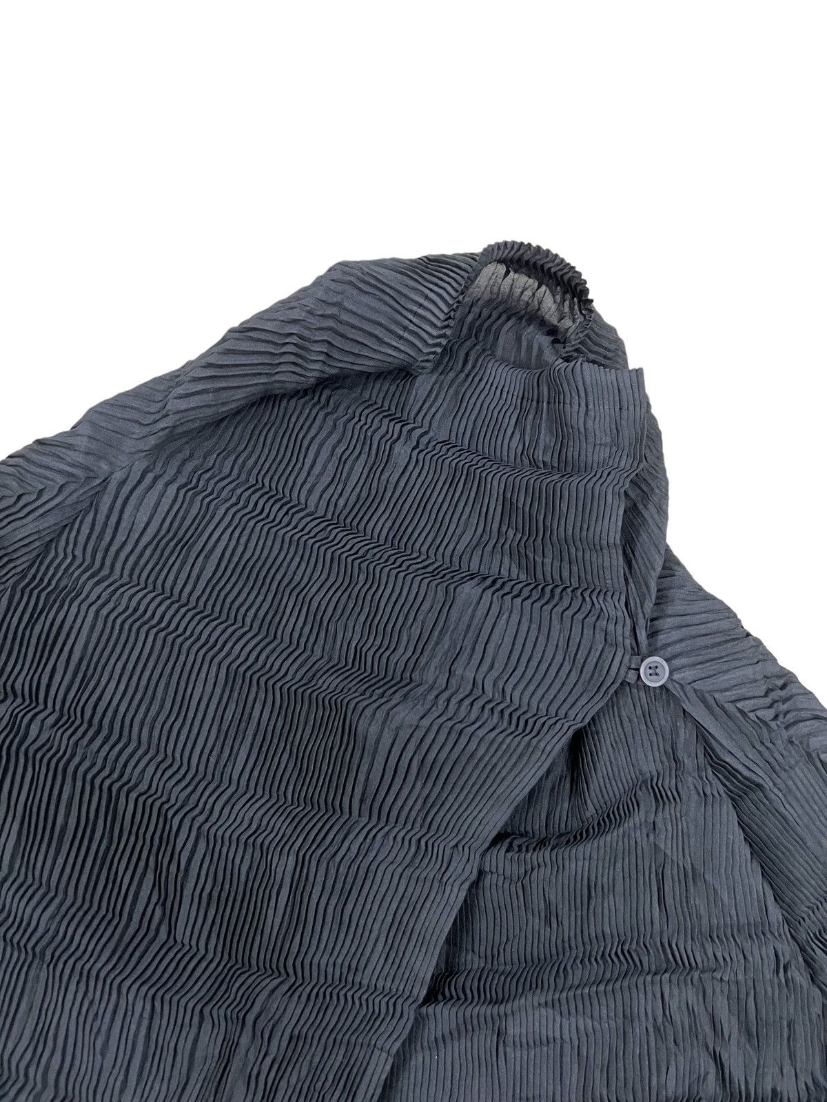 Issey Miyake Iconic Pleats Please Issey Miyake Runway Witch Batwing Shirt Size US S / EU 44-46 / 1 - 10 Thumbnail