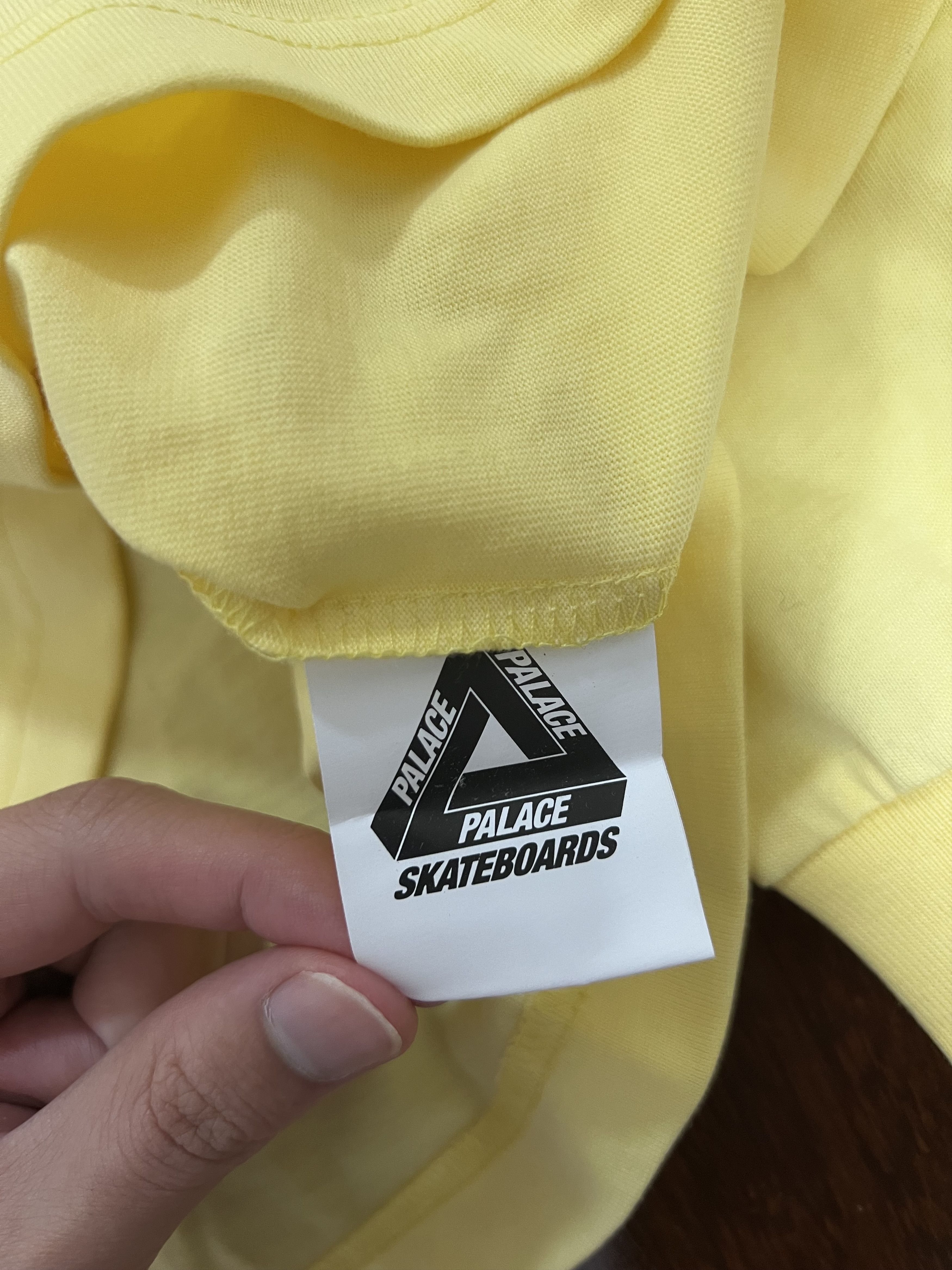 Palace 💚 SS18 Palace Sans Ferg Longsleeve Sunshine Yellow NEW Size US S / EU 44-46 / 1 - 8 Thumbnail