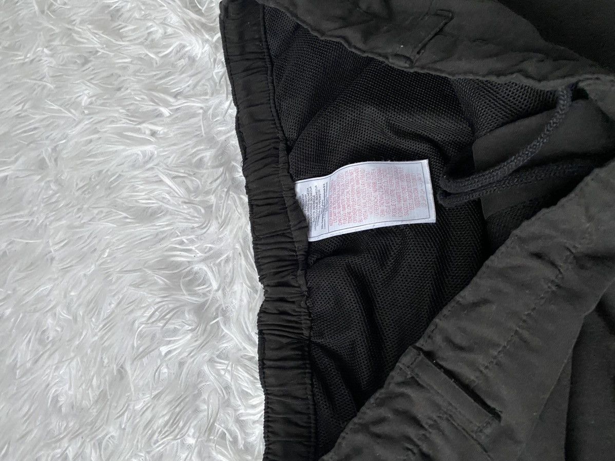 Nike Vintage Nike Y2K Cotton Cargo Drill Black Track Pants Size US 34 / EU 50 - 7 Thumbnail