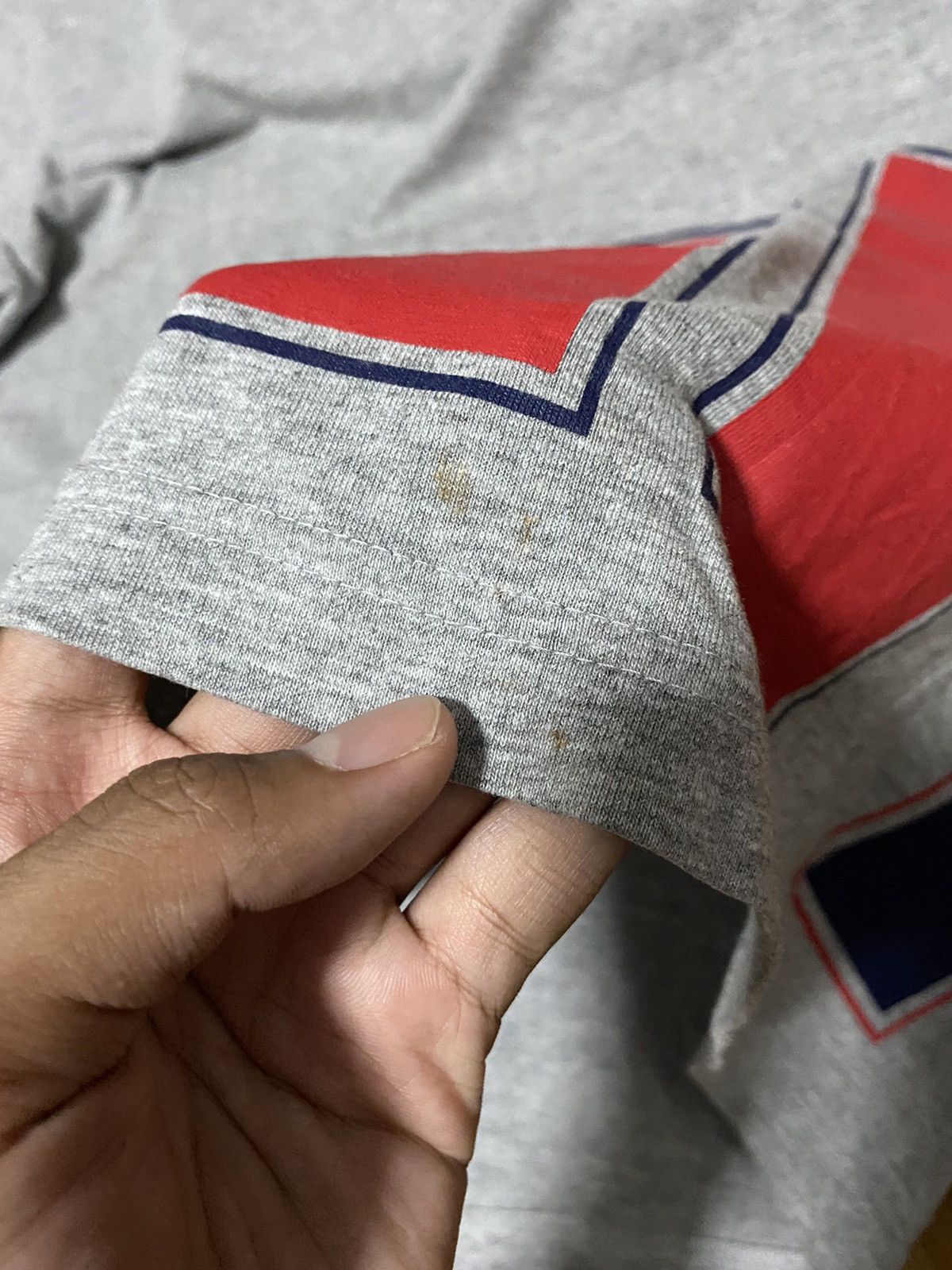 Nike Vintage Nike 90s Big Logo Tee Shirt Size US L / EU 52-54 / 3 - 9 Thumbnail