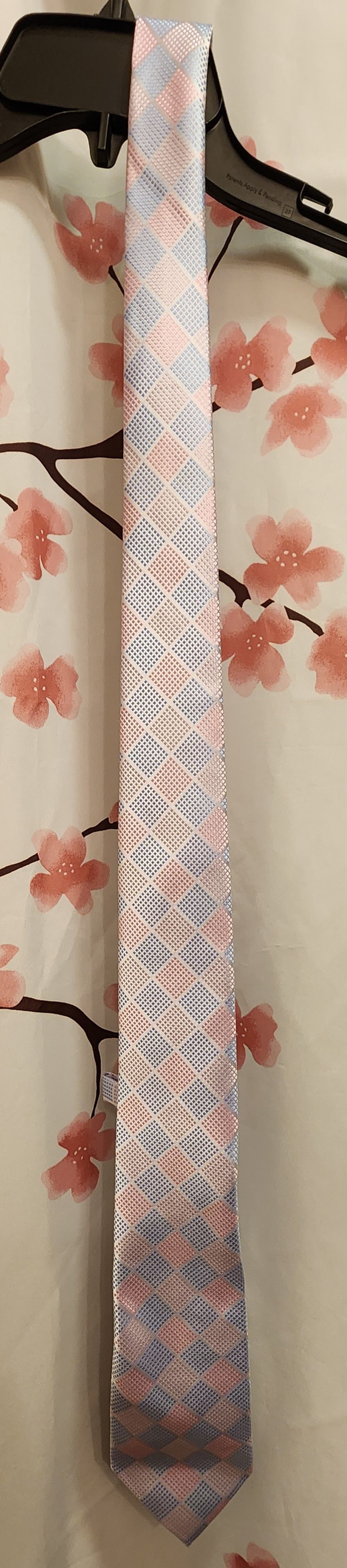 Other NWOT Hi-Tie Pink Blue Square Diamond Pattern Tie Classic Size ONE SIZE - 1 Thumbnail