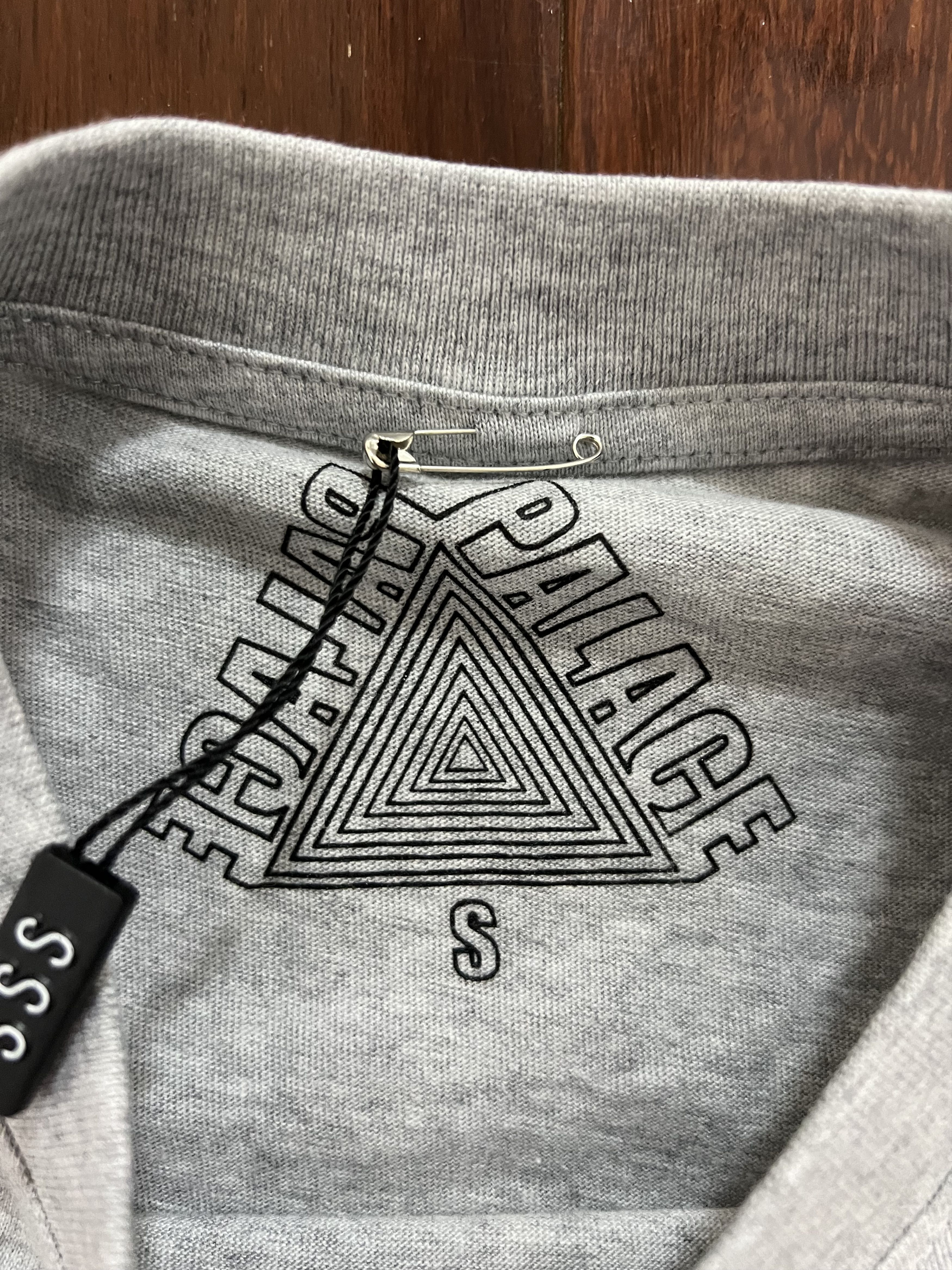 Palace 💚 SS18 Palace Sans Ferg Longsleeve Grey Marl Small NEW Size US S / EU 44-46 / 1 - 7 Thumbnail