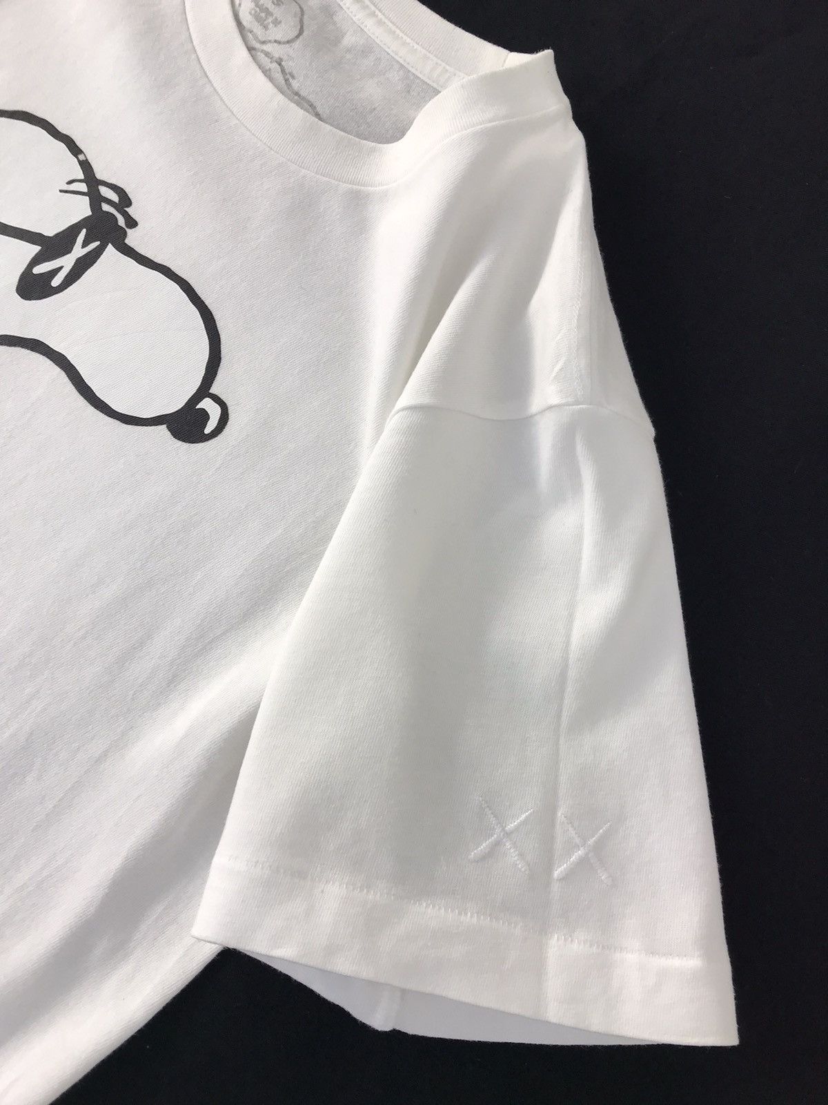 Kaws × Peanuts × Uniqlo Peanuts X Joe Kaws Big Logo Tee Size US S / EU 44-46 / 1 - 9 Thumbnail