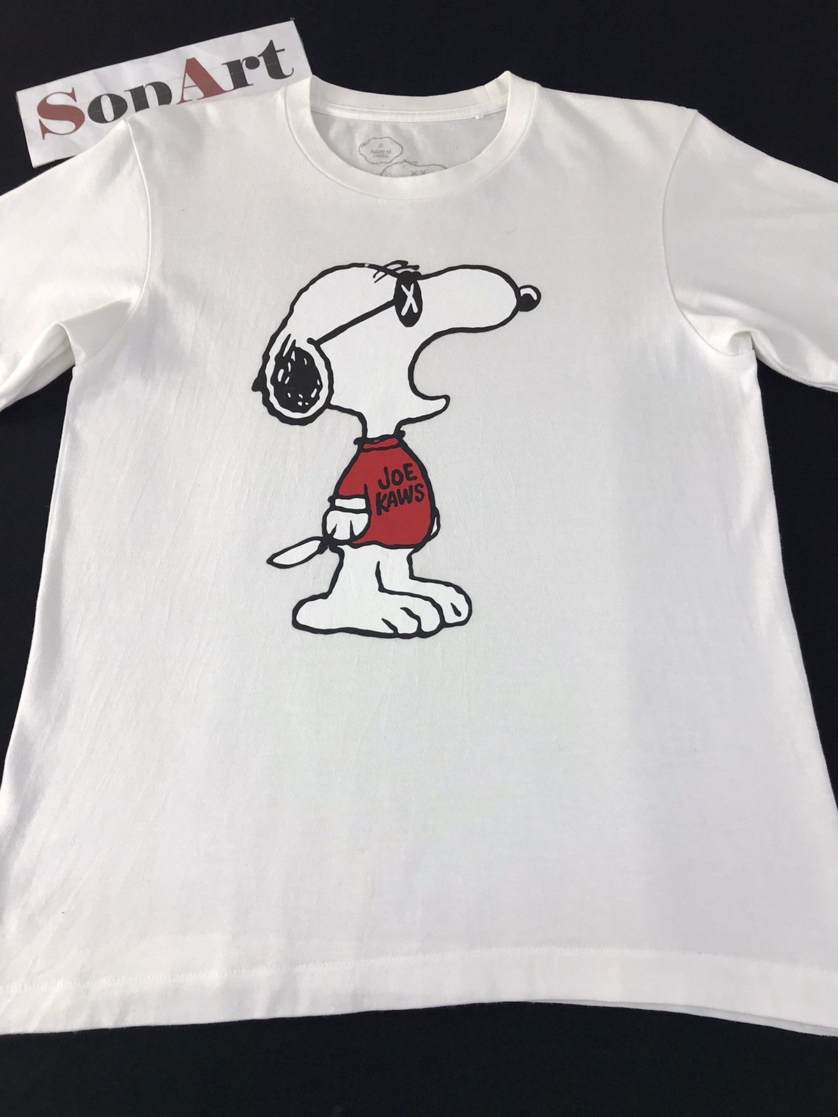 Kaws × Peanuts × Uniqlo Peanuts X Joe Kaws Big Logo Tee Size US S / EU 44-46 / 1 - 3 Thumbnail