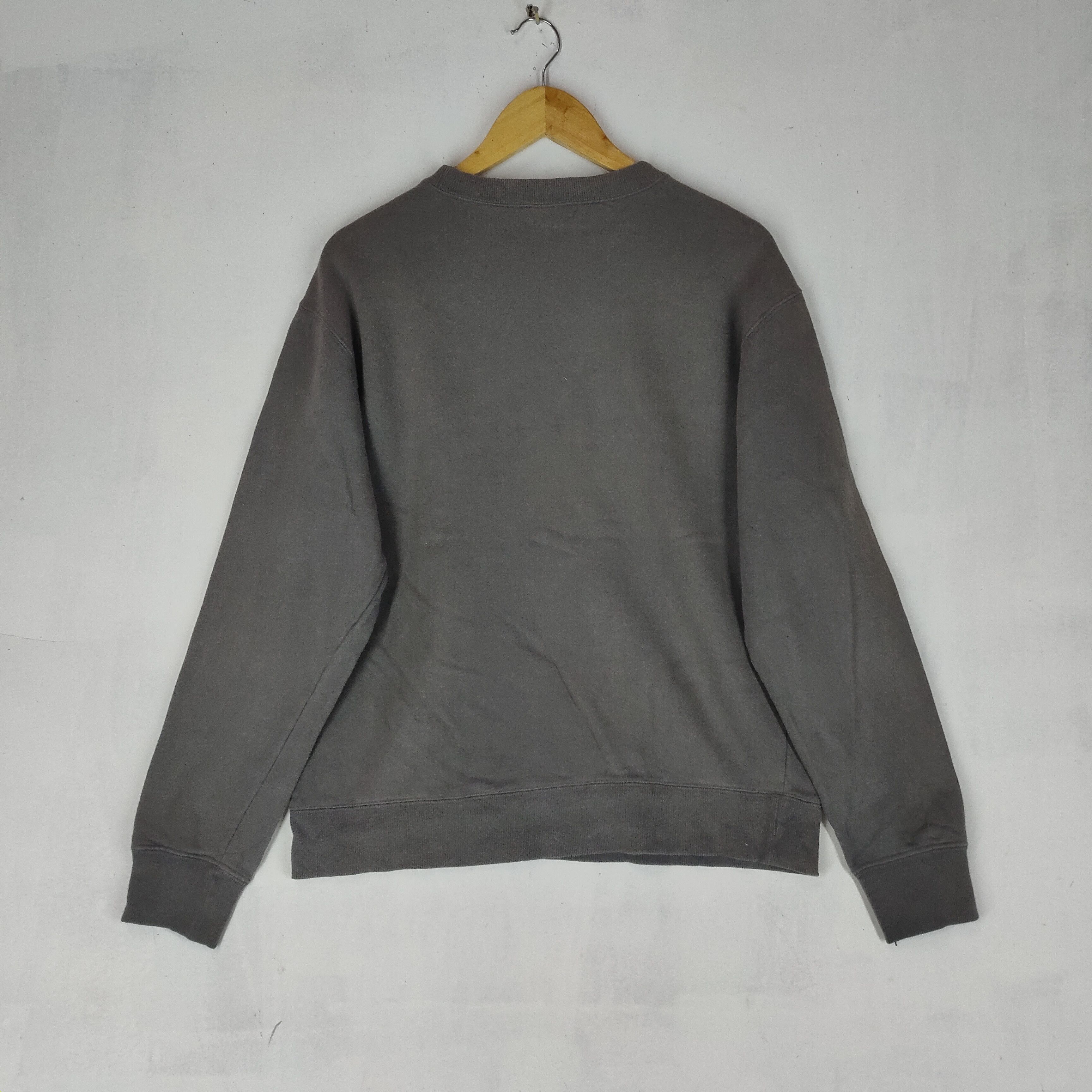 Champion Vintage CHAMPION SMALL EMBROIDERY Logo Sweatshirt Size US L / EU 52-54 / 3 - 6 Thumbnail