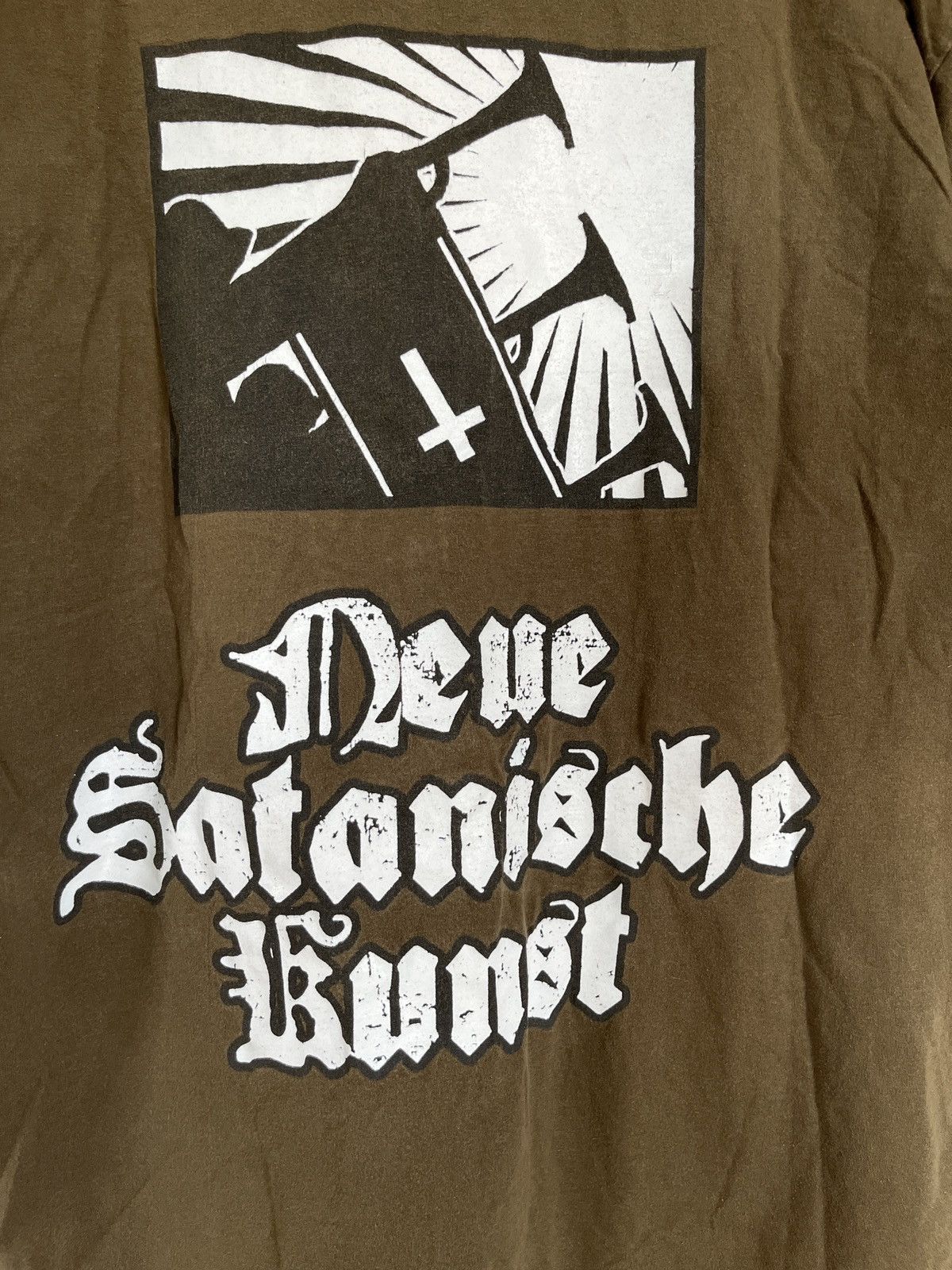 Band Tees BEHEMOTH Neue Satanische Kunst Vintage T-shirt Size US XL / EU 56 / 4 - 13 Thumbnail
