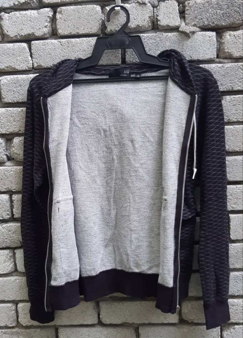 Jun Takahashi × Undercover × Uniqlo Undercover x Uniqlo hoodies Size US S / EU 44-46 / 1 - 9 Thumbnail