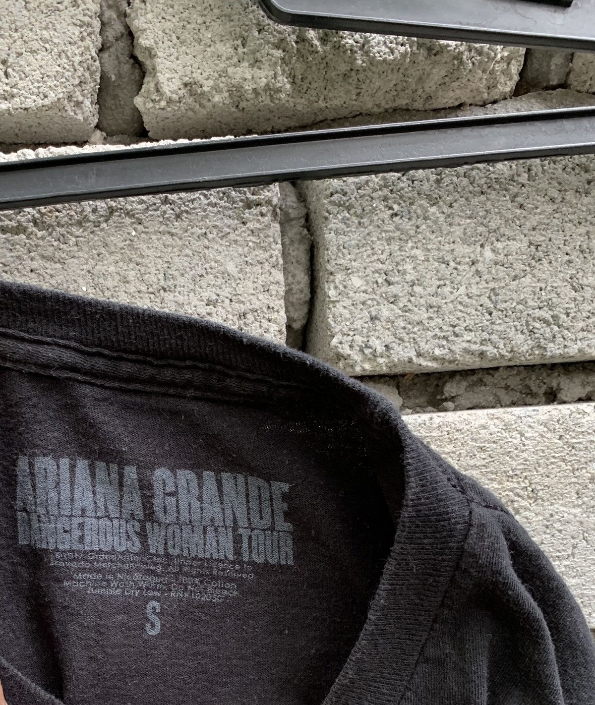 Band Tees 🔥🔥 Ariana Grande Dangerous Woman Tour T Shirt Size US S / EU 44-46 / 1 - 9 Thumbnail