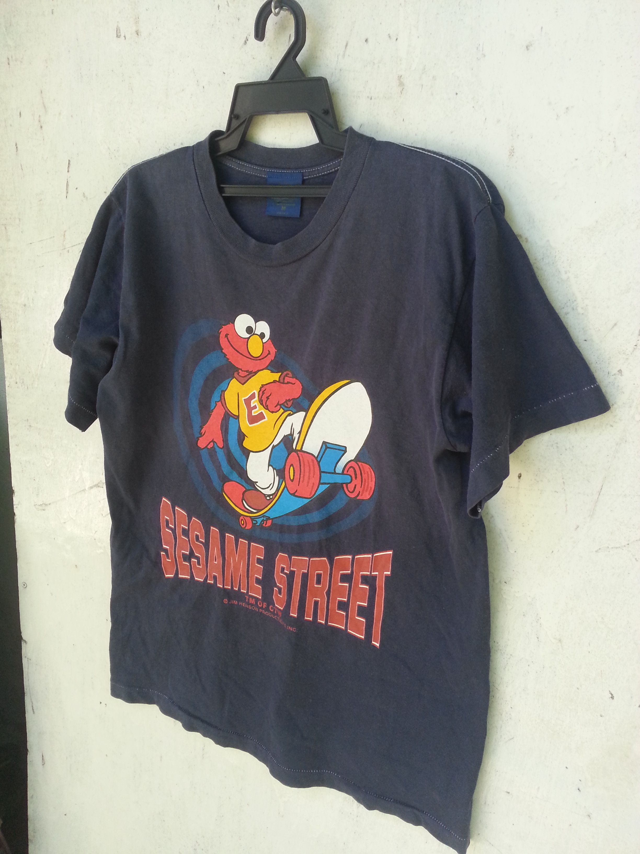 Cartoon Network Rare!!! VINTAGE SESAME STREET ELMO SHORT SLEEVE T SHIRT Size US M / EU 48-50 / 2 - 2 Thumbnail