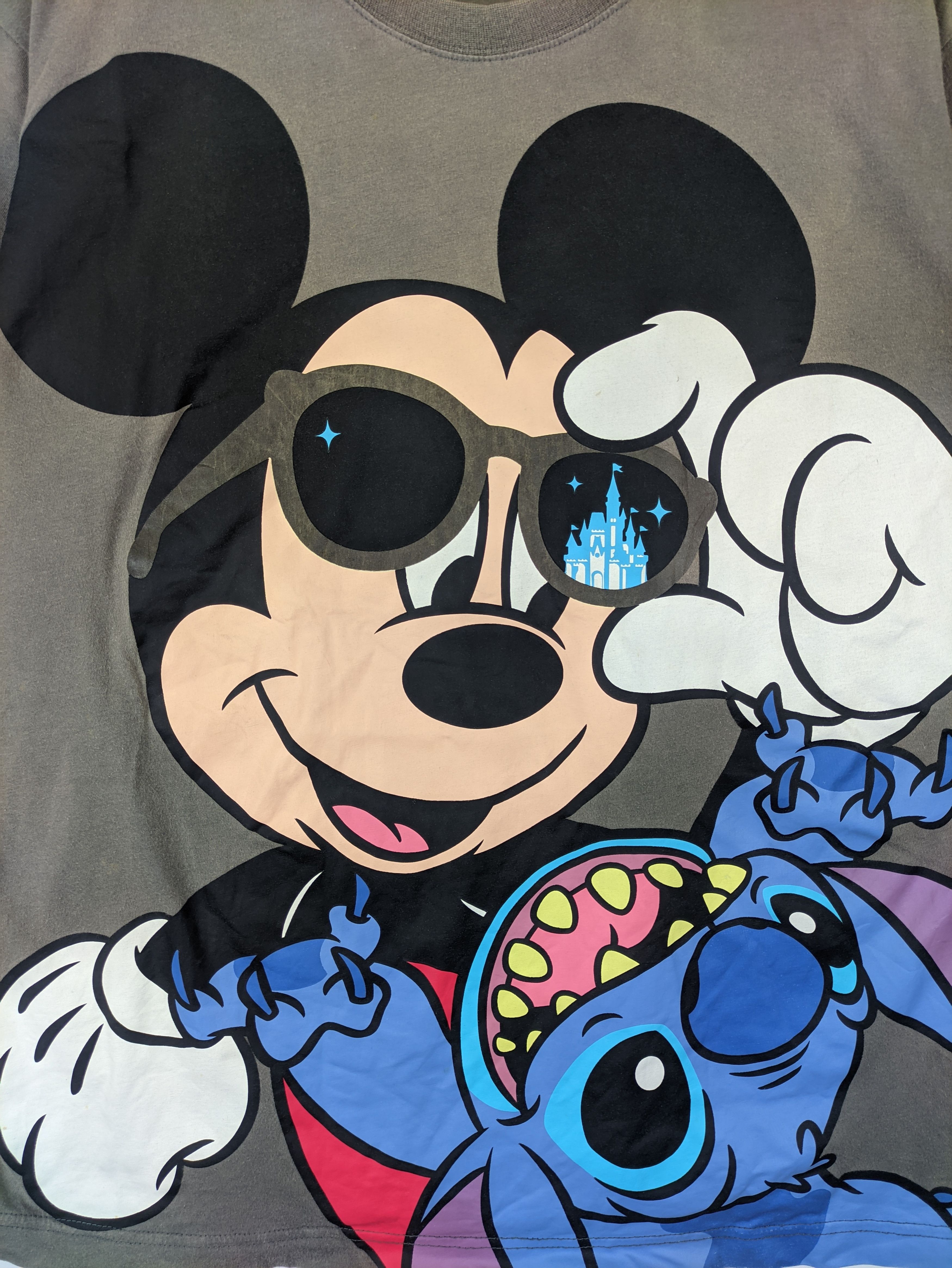 Disney × Japanese Brand Steals🔥Tshirt Mickey Mouse Big Print Tee Size US L / EU 52-54 / 3 - 5 Thumbnail