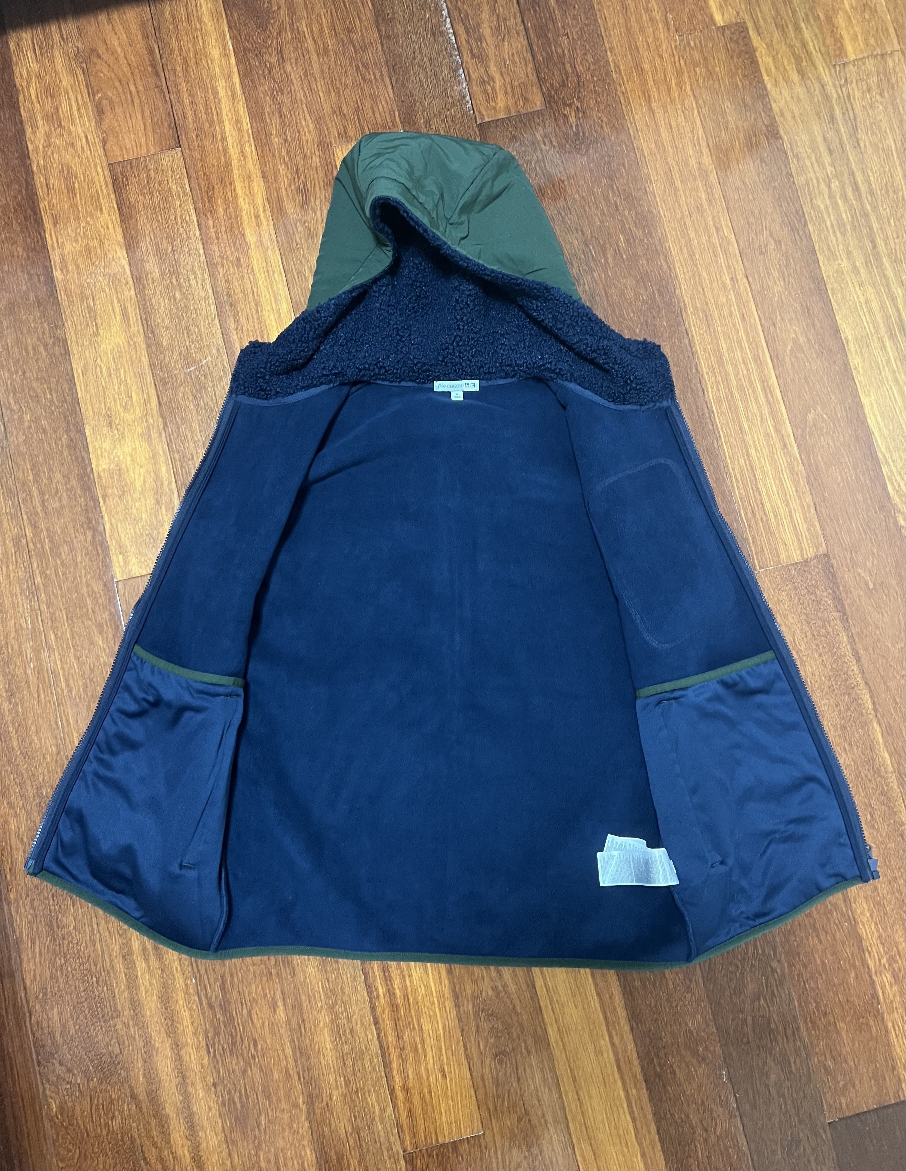 JW Anderson × Uniqlo 💚 JW Anderson x Uniqlo Hooded Fleece Vest Navy Medium Size US M / EU 48-50 / 2 - 3 Thumbnail