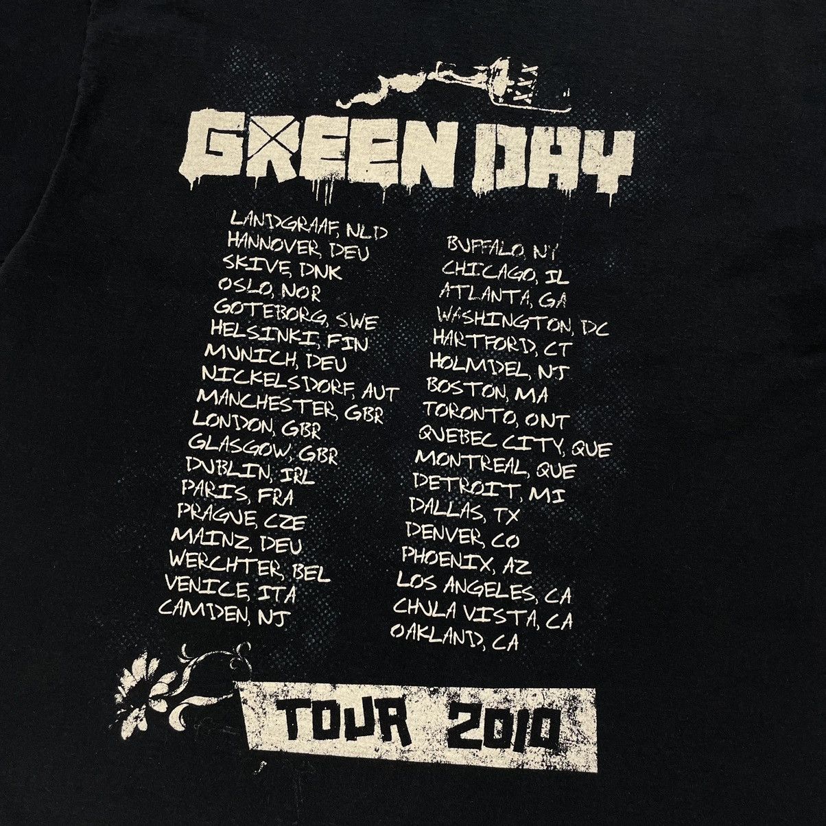 Band Tees Green Day Punk Rock Band T-shirt Size US L / EU 52-54 / 3 - 7 Thumbnail