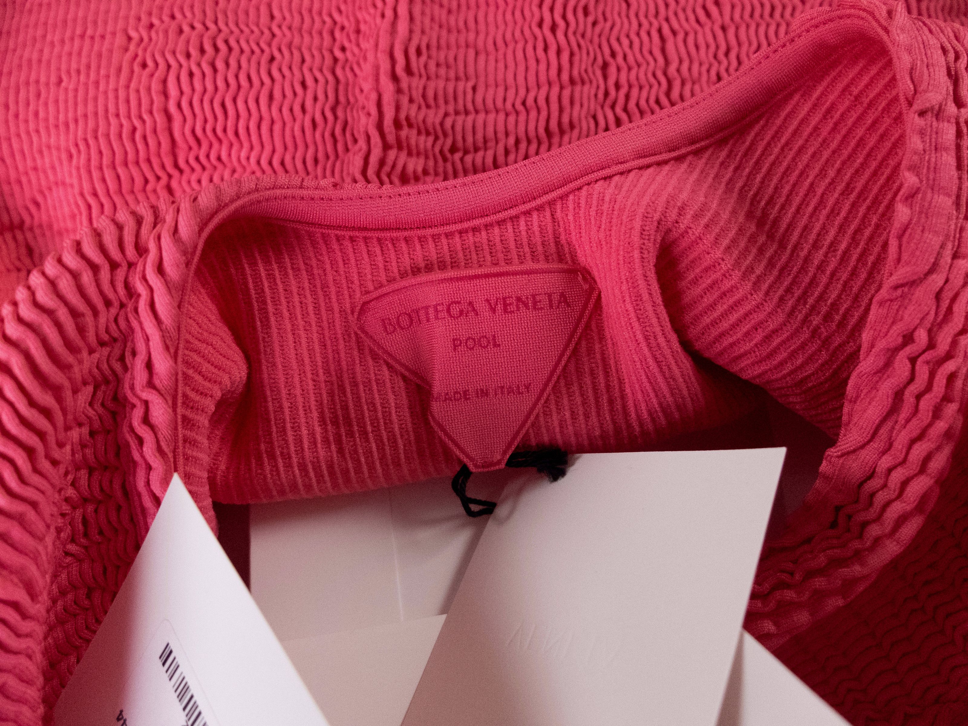 Bottega Veneta BOTTEGA VENETA crinkle pink one piece swimsuit swimwear 44 q Size 30" / US 8 / IT 44 - 8 Thumbnail